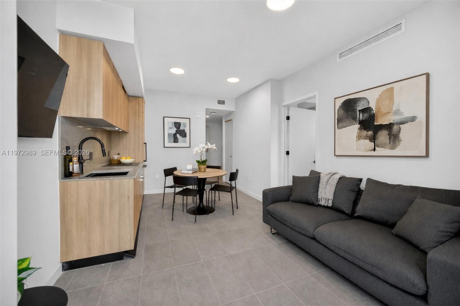 Homes for sale in Miami, FL | 121 Ne 5Th St #710, Miami, FL 33132 | MLS# A11972989