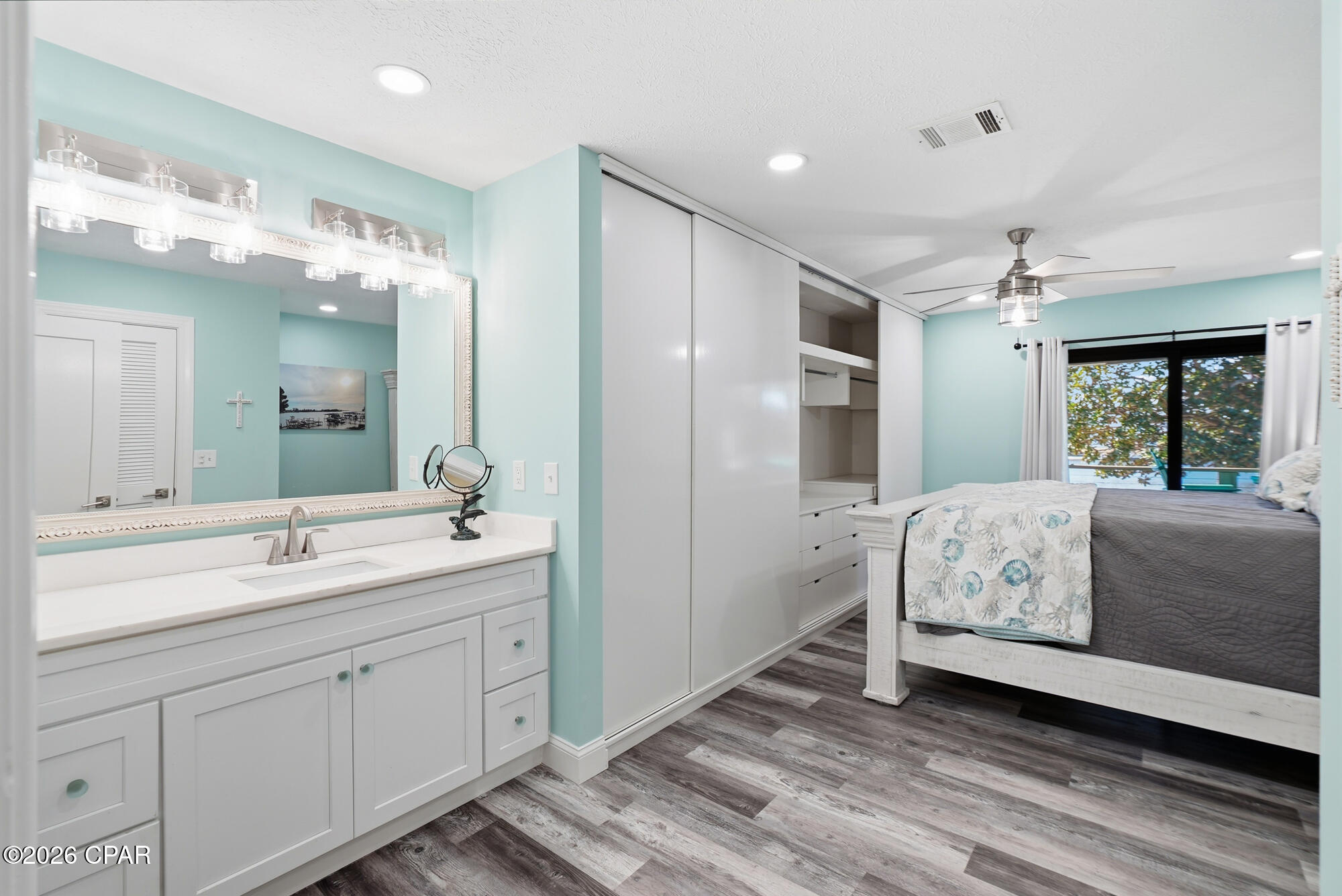 Image 12 For 7205 Lagoon Drive 8