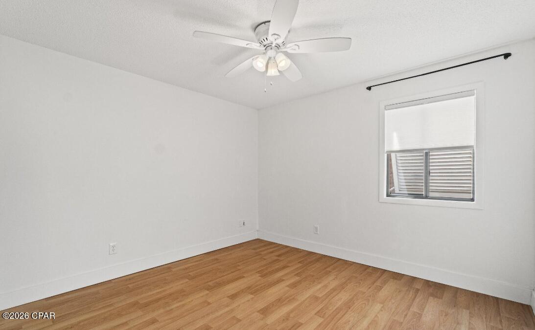 Image 14 For 421 Oleander Circle