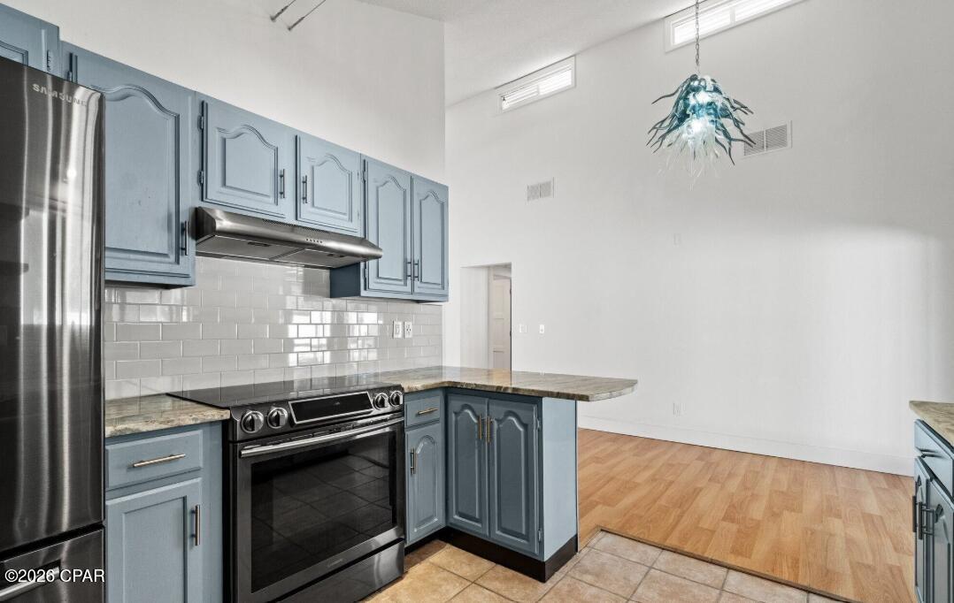 Image 5 For 421 Oleander Circle