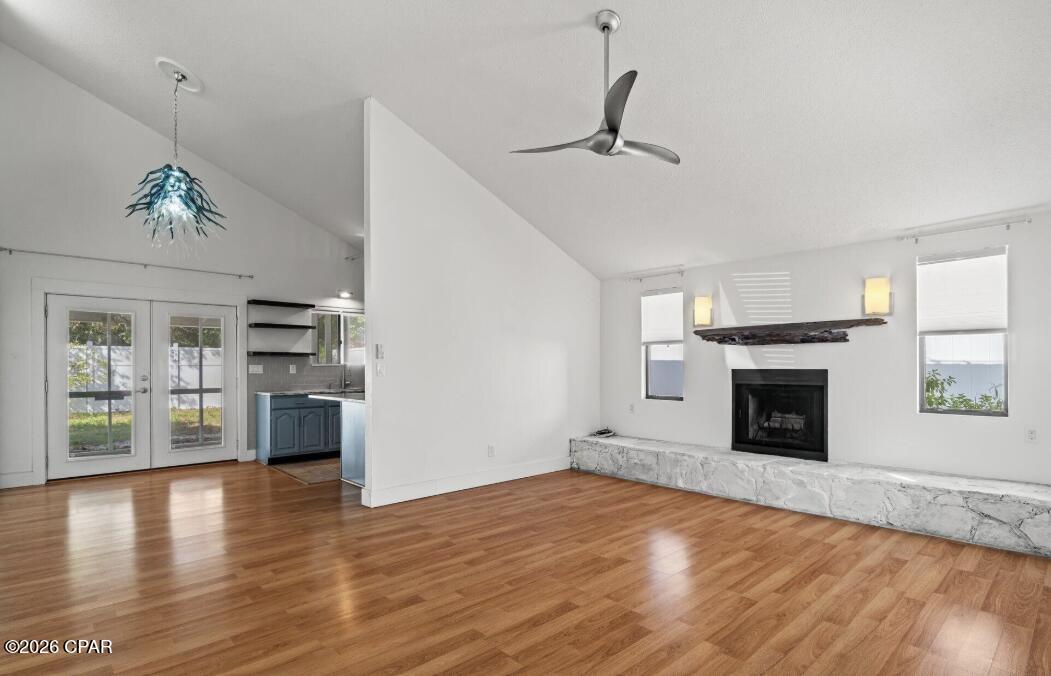 Image 8 For 421 Oleander Circle