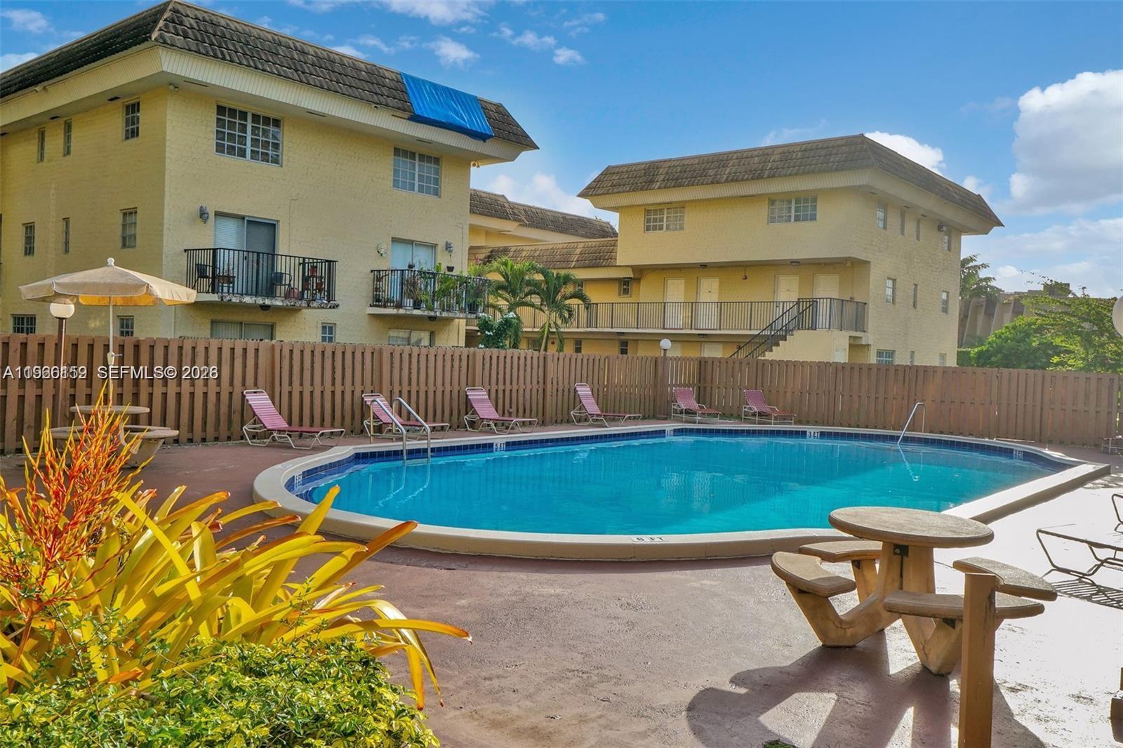 8500-sw-109-ave-6-102-miami-fl-33173/hzid_81bd7e12