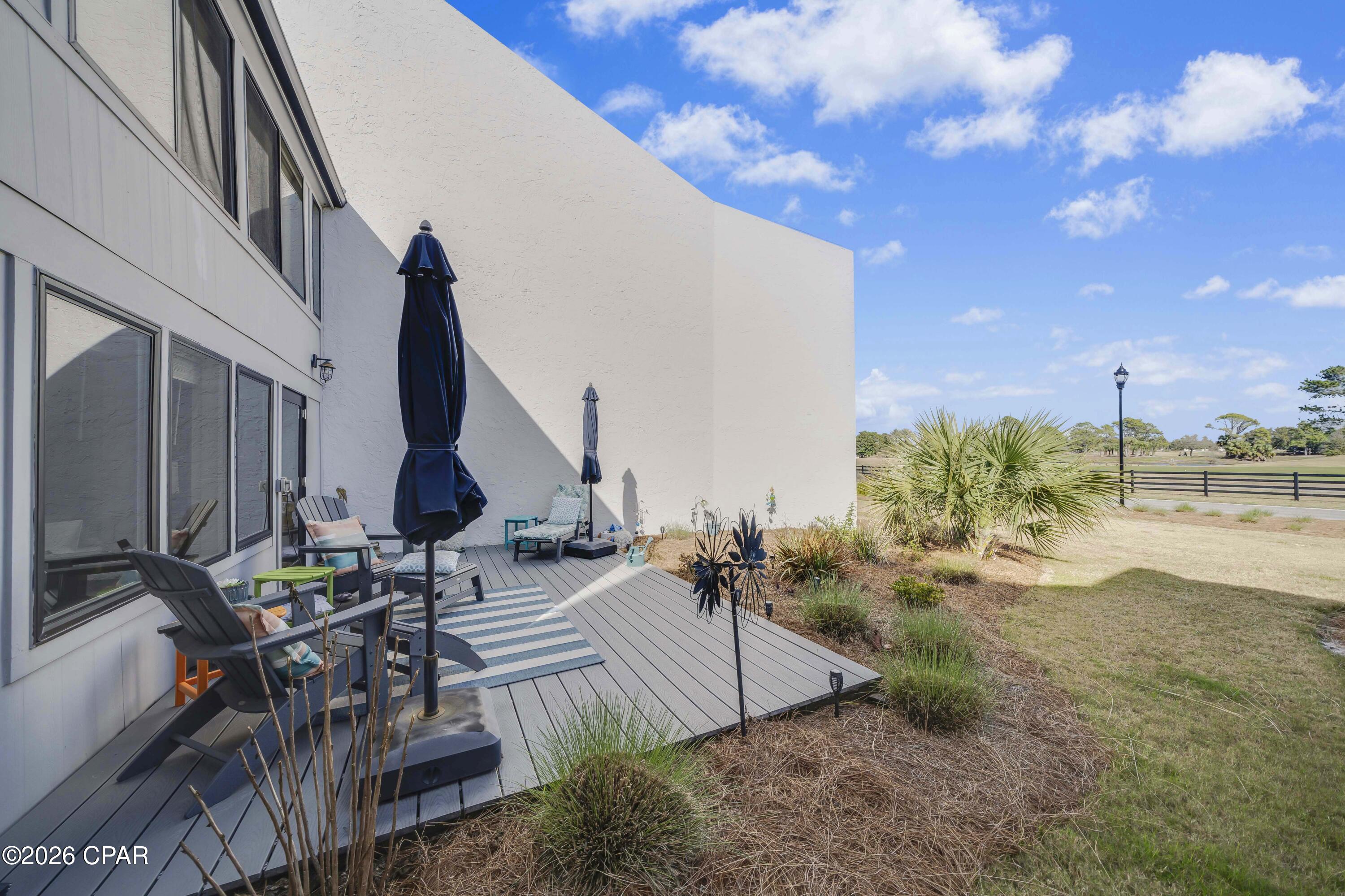 Listing photo id 31 for 4726 Bay Point Road 4137