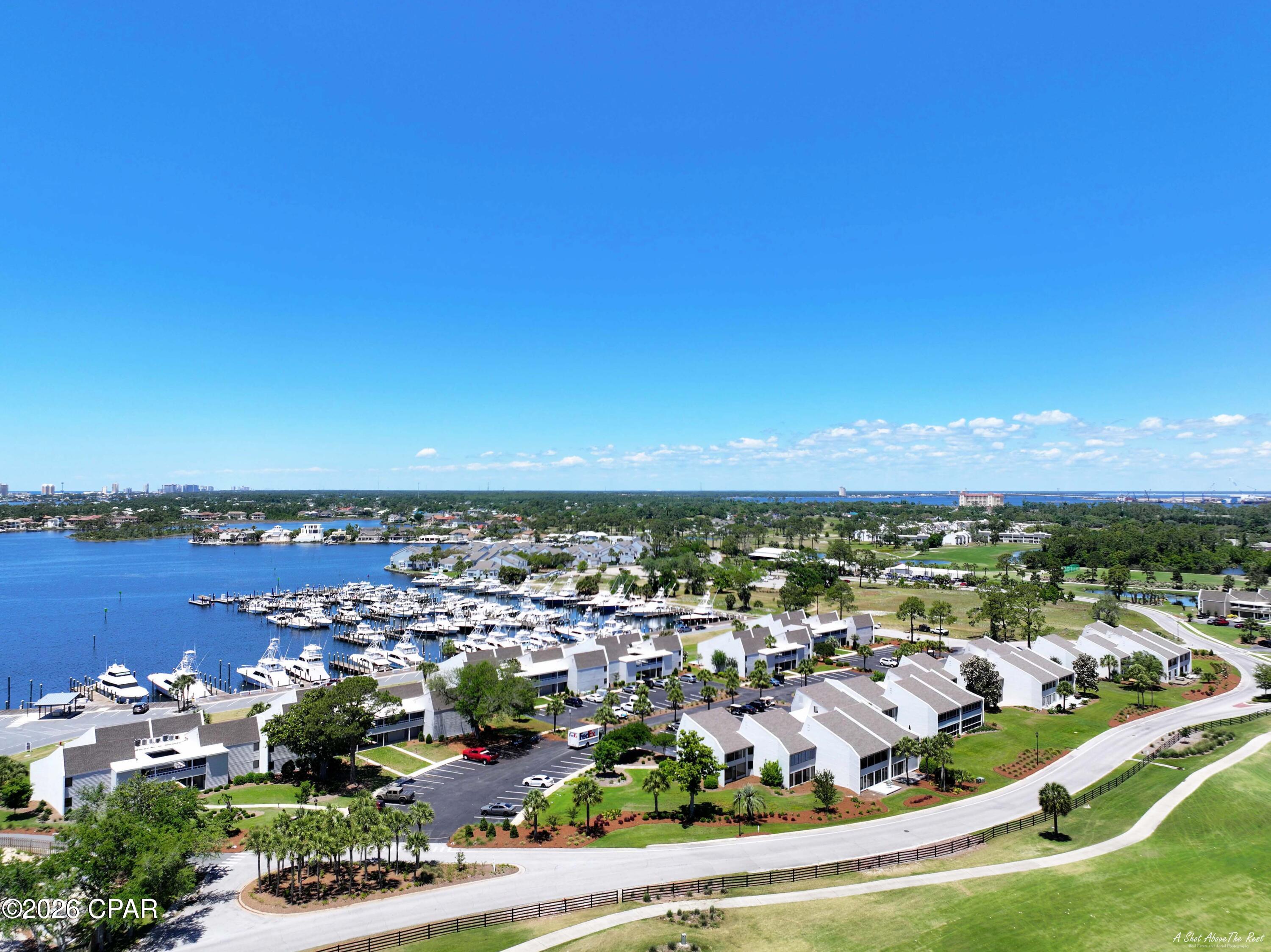 Listing photo id 37 for 4726 Bay Point Road 4137