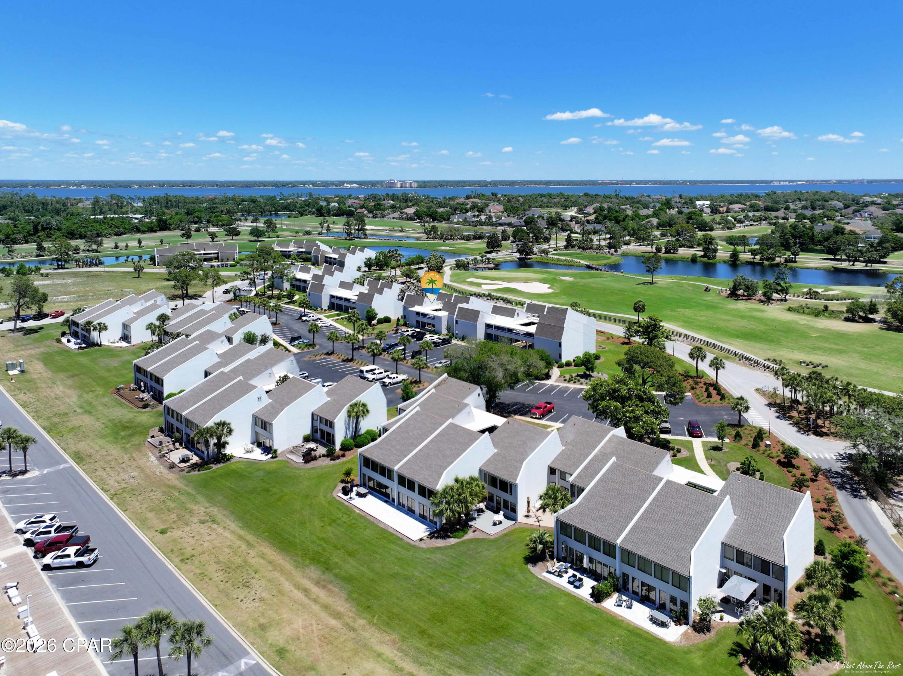 Listing photo id 50 for 4726 Bay Point Road 4137