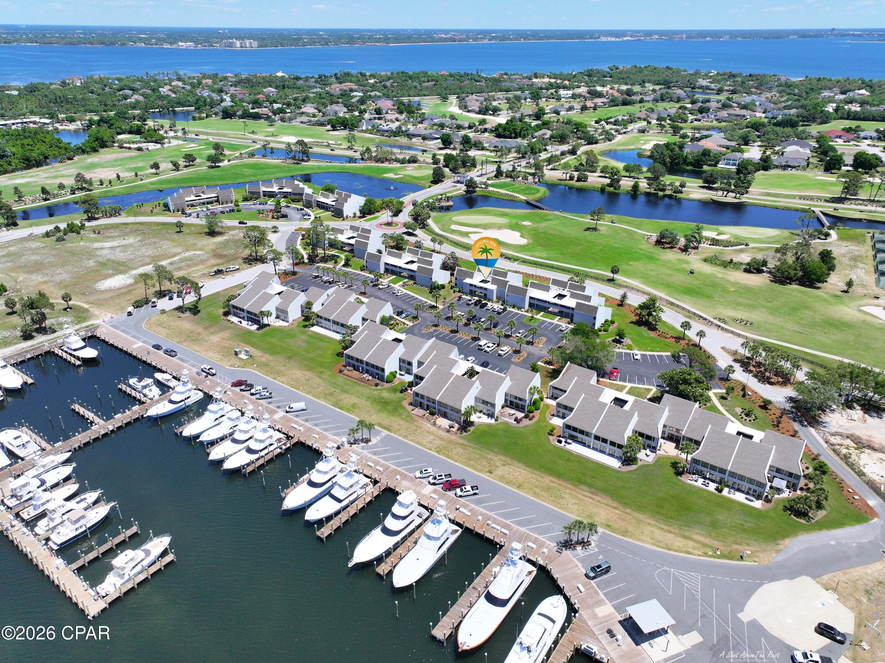 Listing photo id 52 for 4726 Bay Point Road 4137