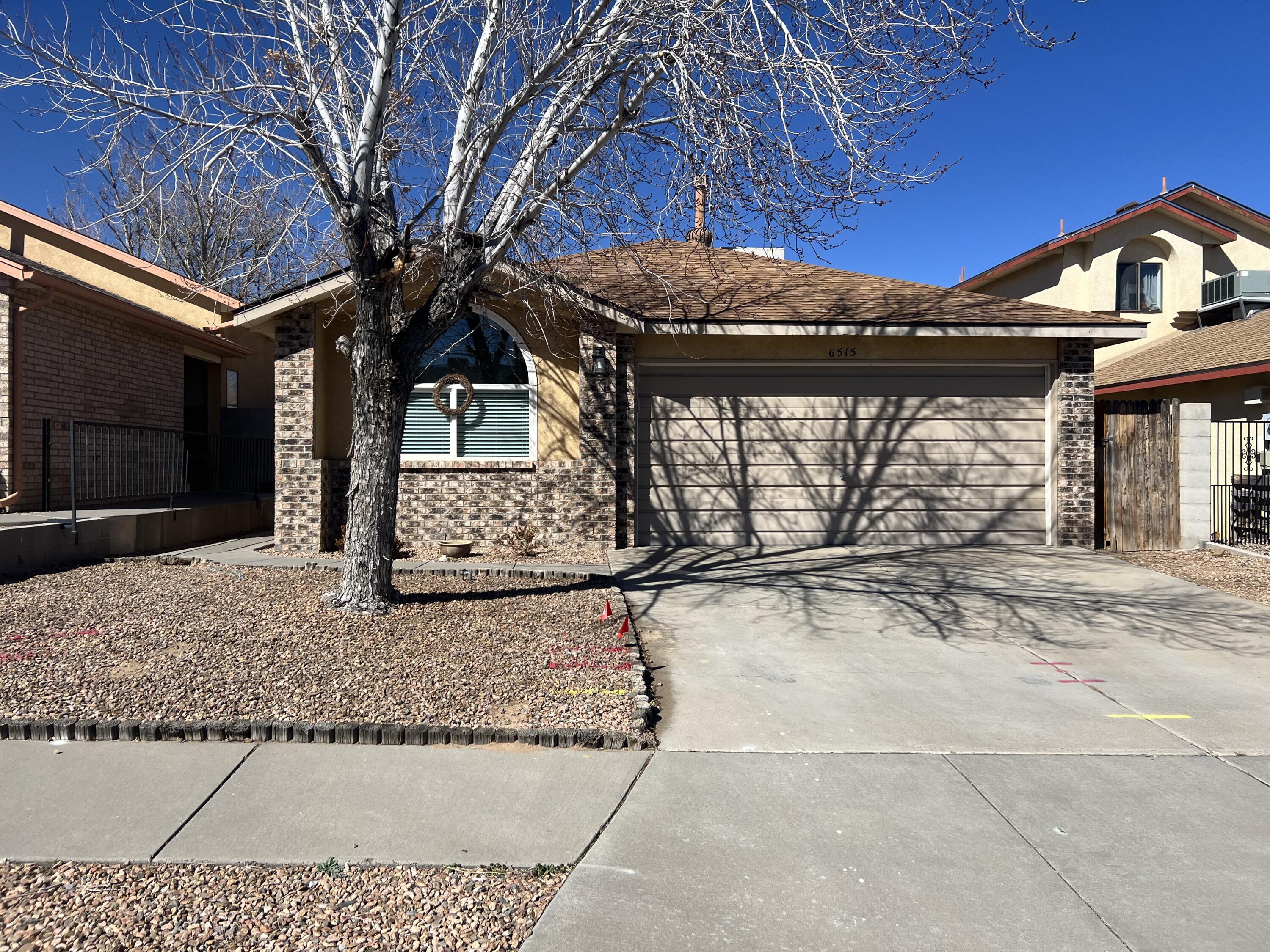 6515 Lamar Avenue, Albuquerque NM 87120