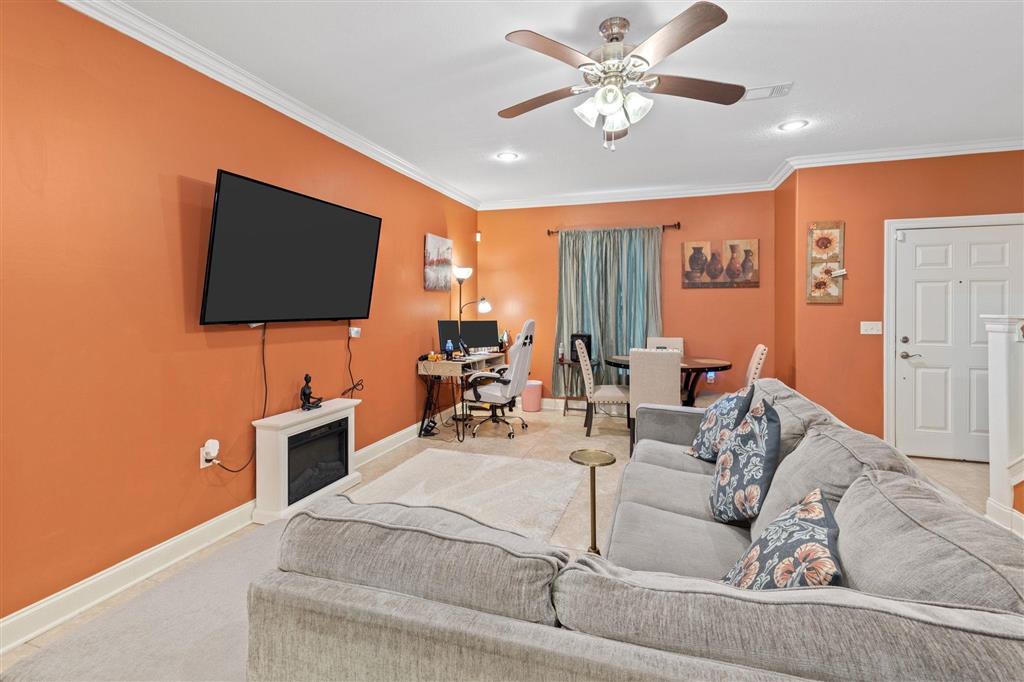 1500 Lacadie Drive J — photo 3