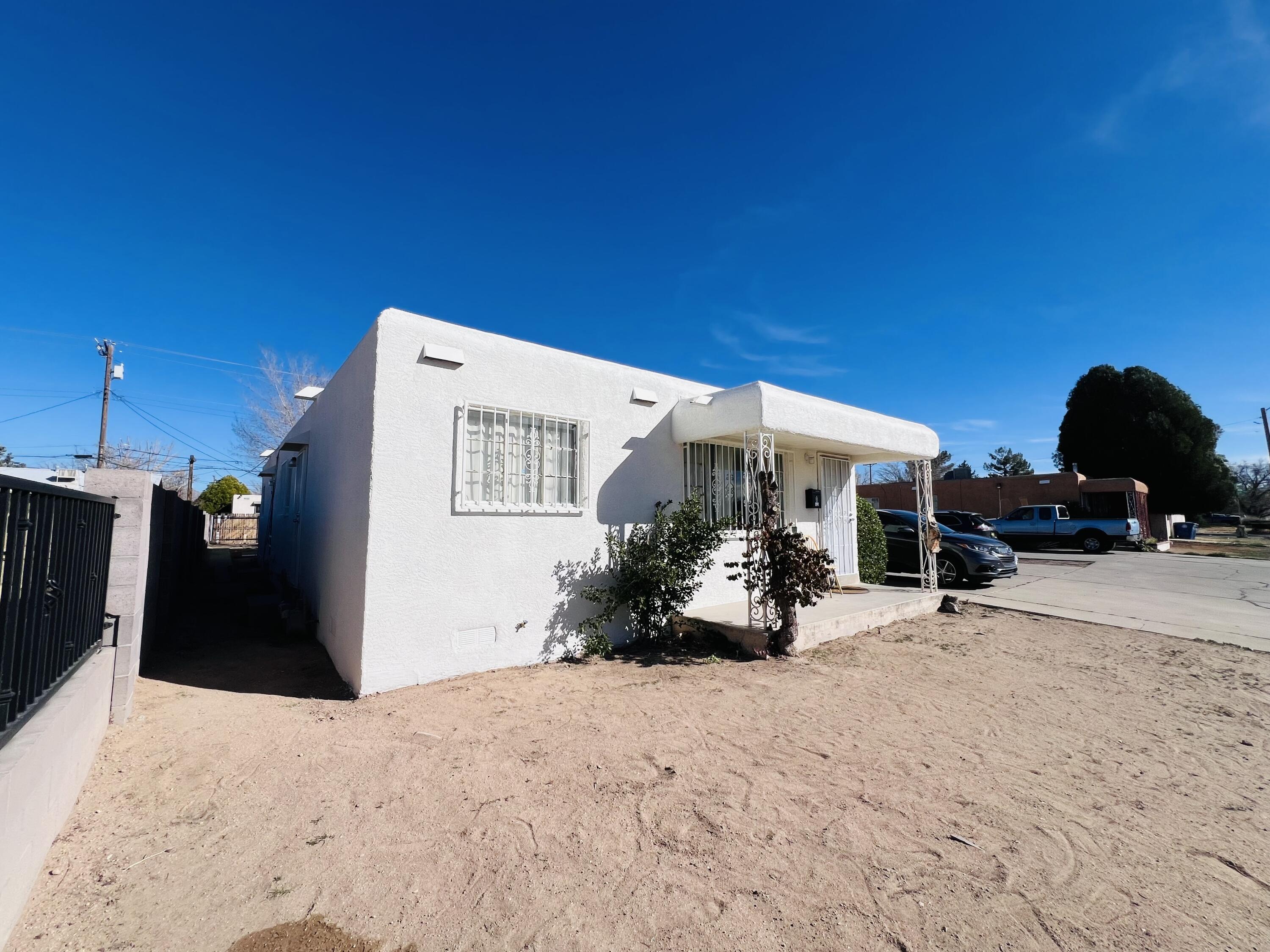 2nd image of 636 San Pedro Dr Se, Albuquerque, NM 87108 | MLS# 1098982