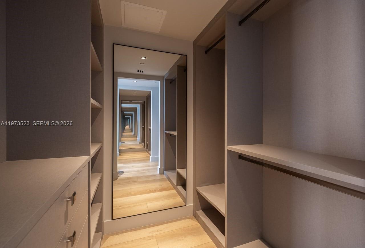 465 Brickell Ave 5701