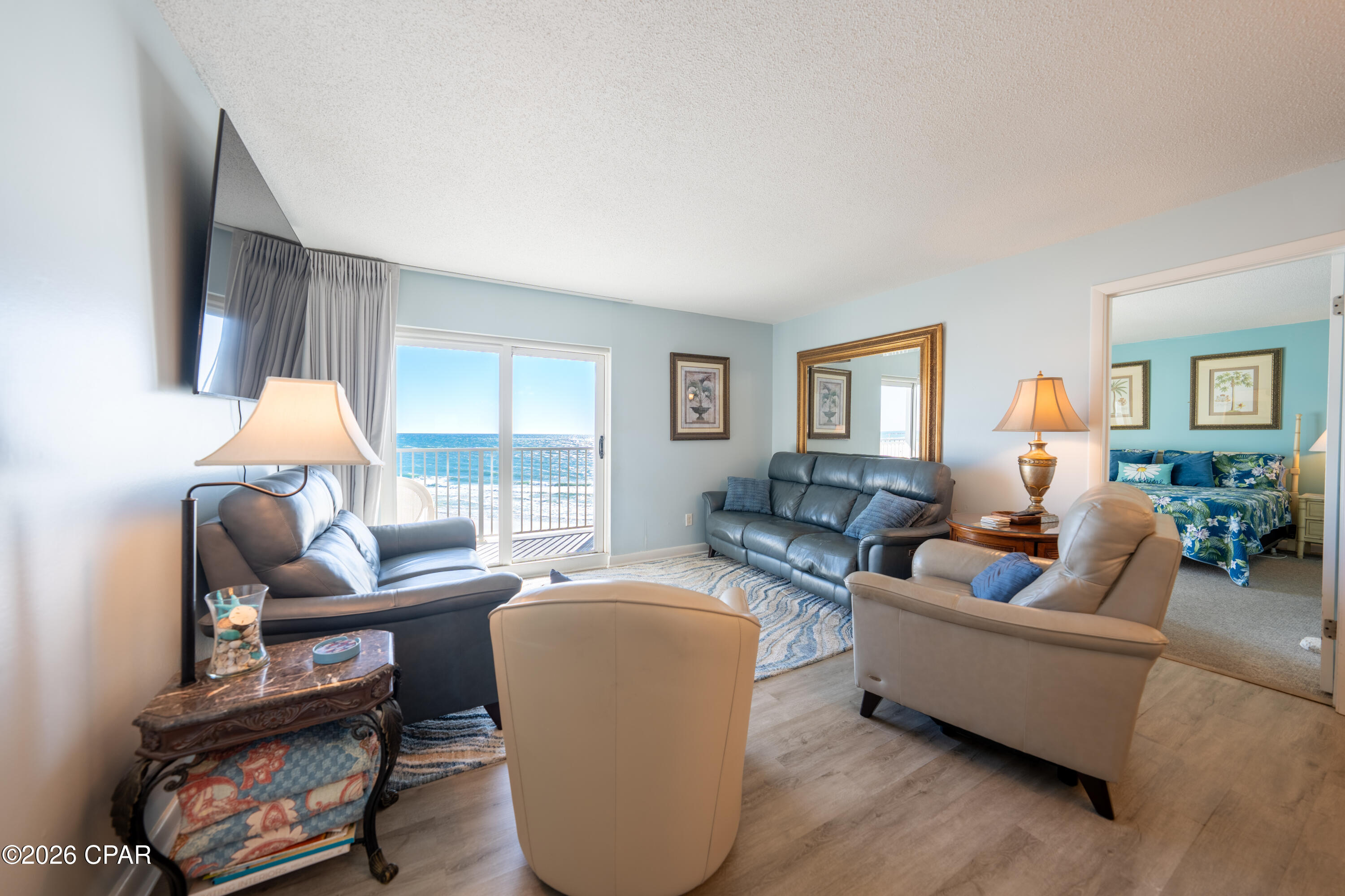 Image 2 For 4425 Thomas Drive 518