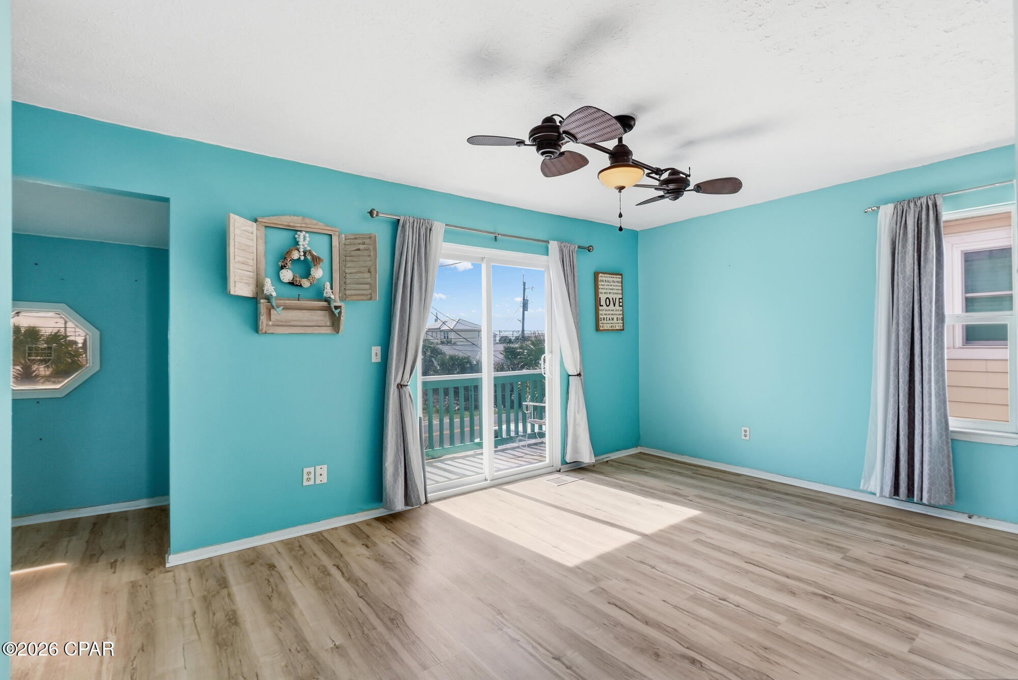 Image 19 For 5516 Beach Drive A