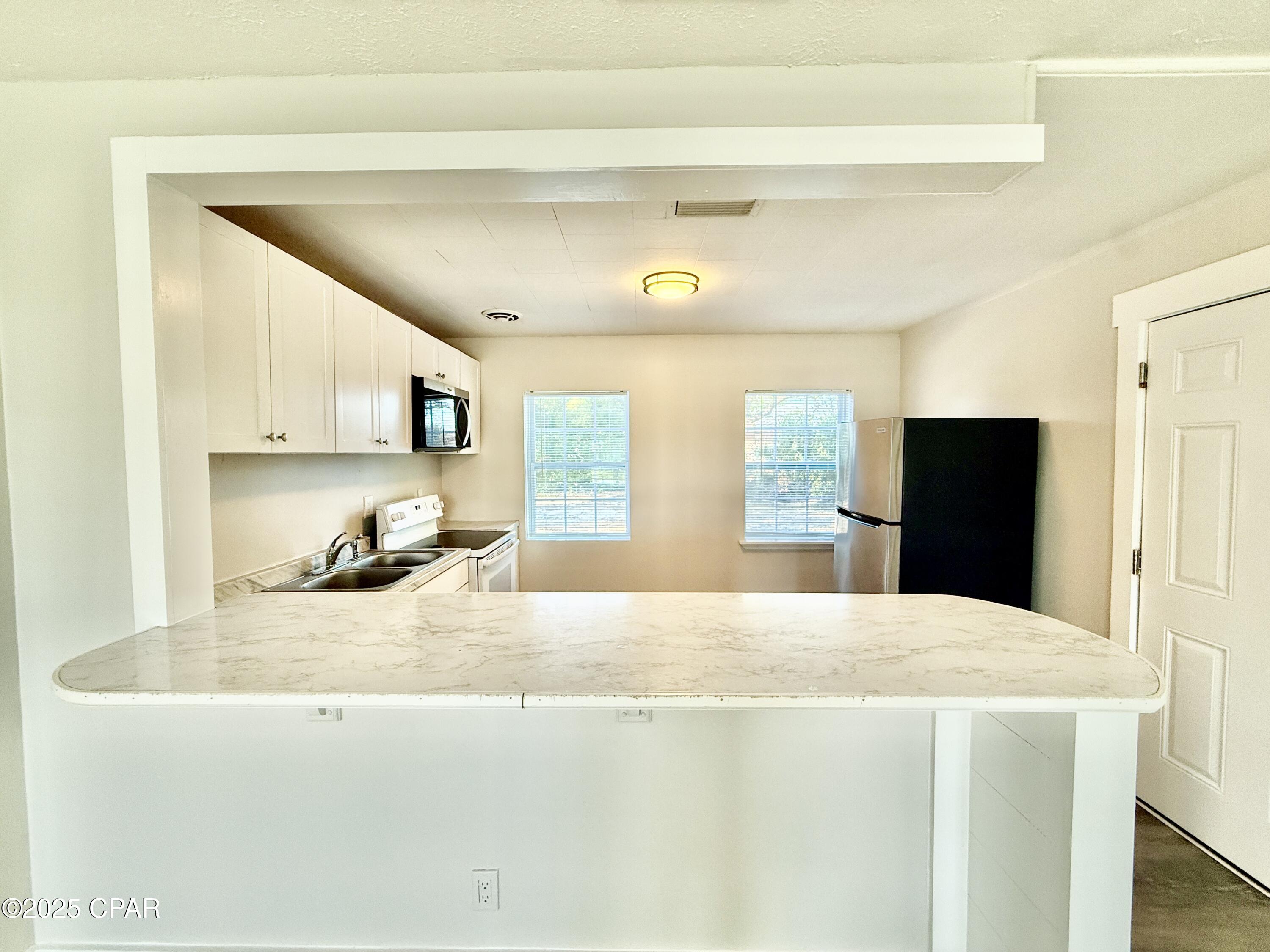 Image 10 For 1305 Flower Drive