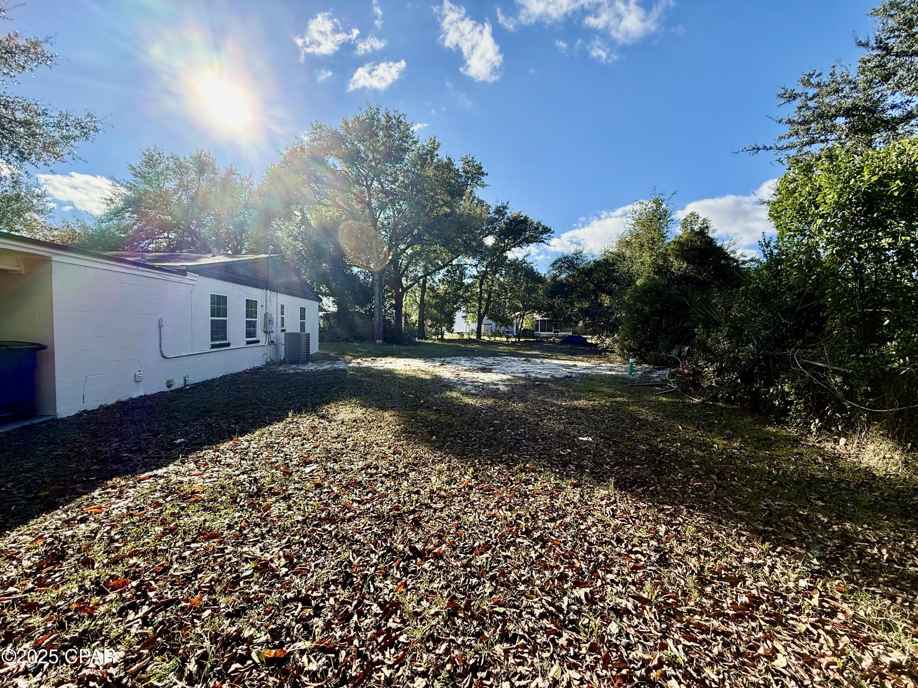 Image 22 For 1305 Flower Drive