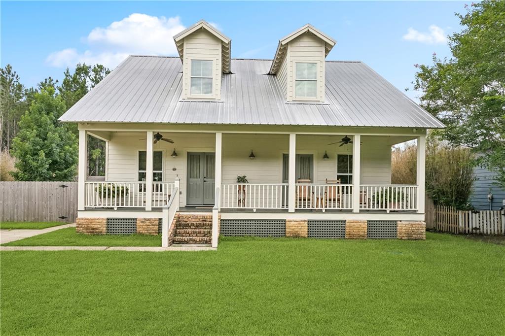 Homes for sale in Covington, LA | 20072 Walden St, Covington, LA 70435 | MLS# 2545079