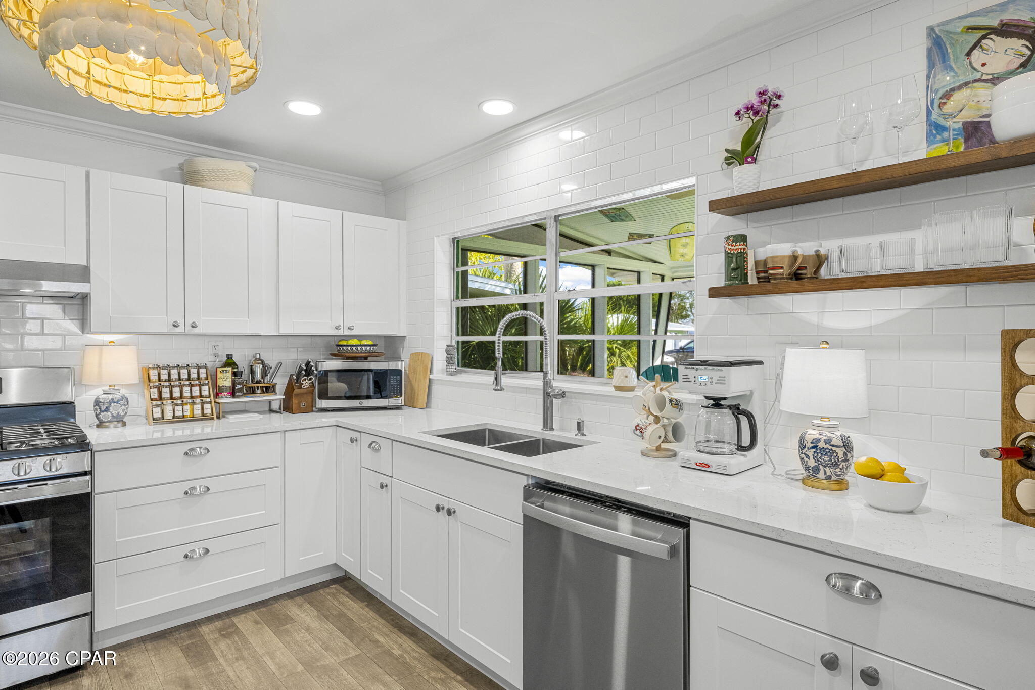 Image 11 For 301 Tanaga Street