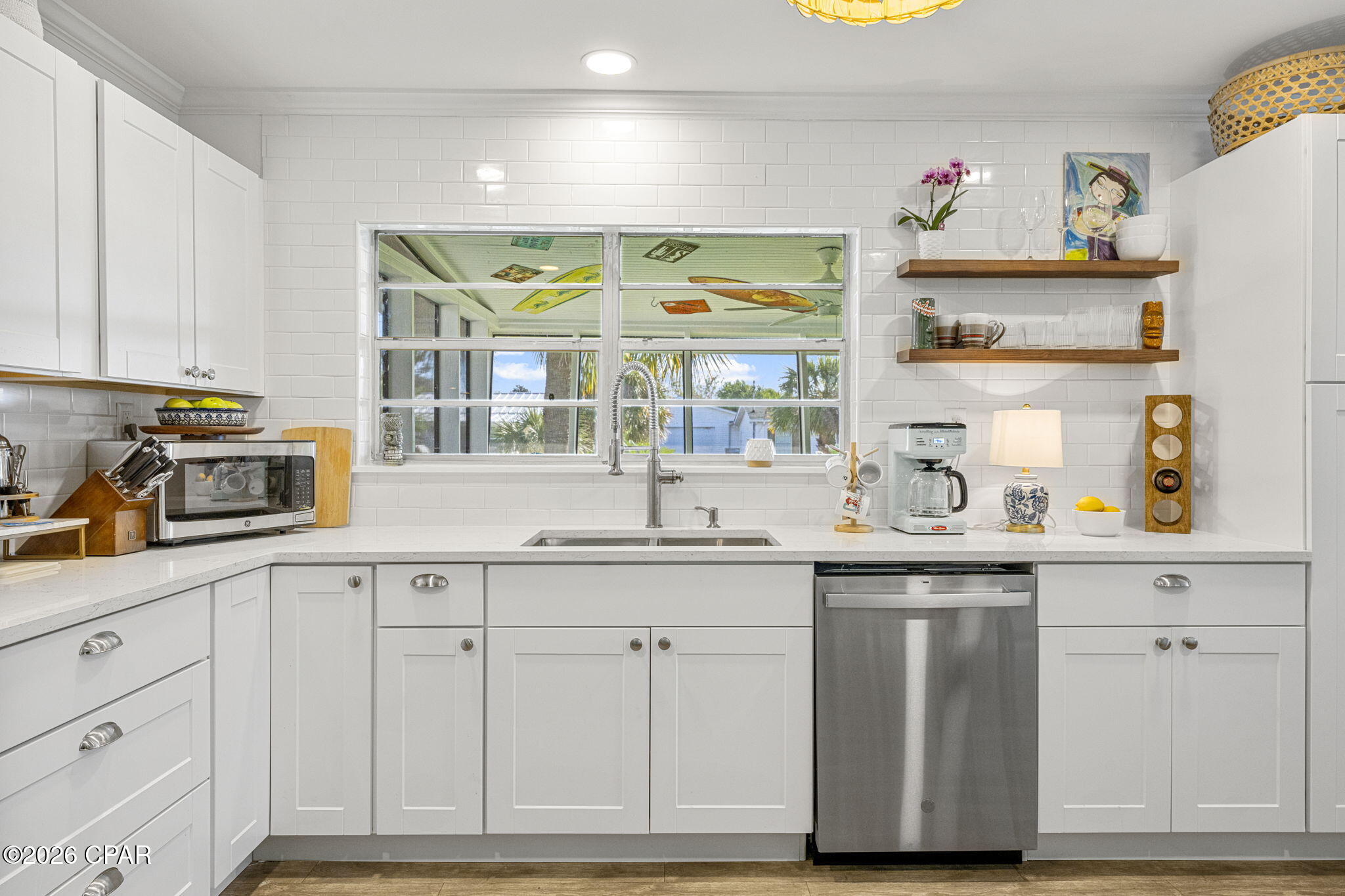 Image 16 For 301 Tanaga Street