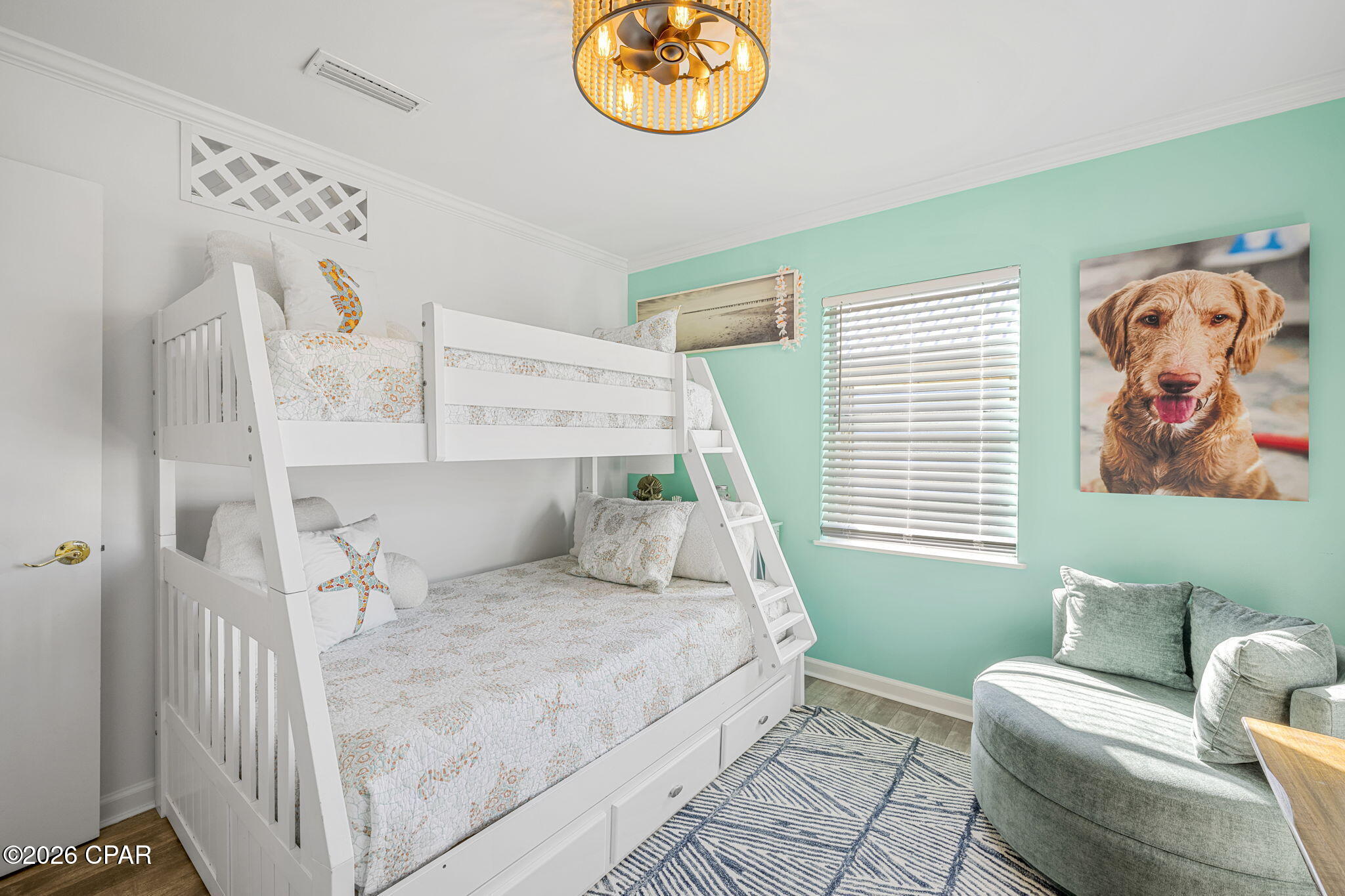 Image 24 For 301 Tanaga Street