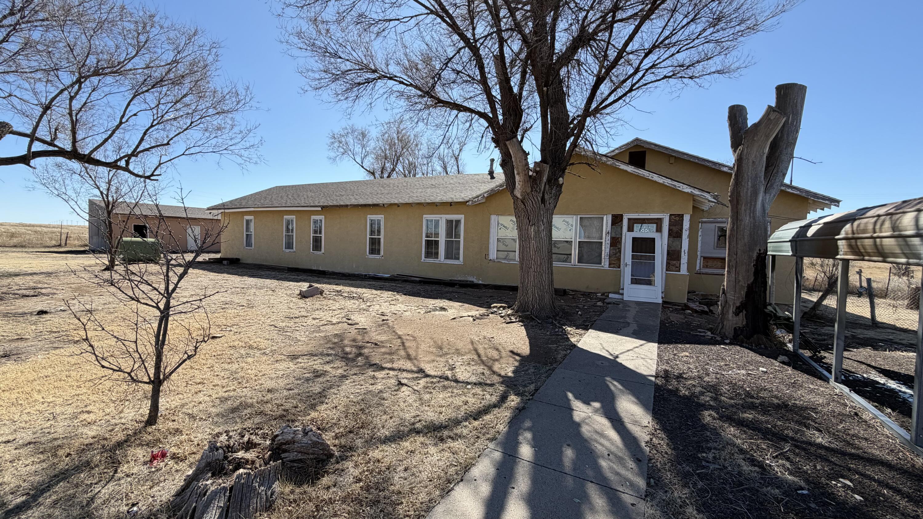 Homes for sale in Clayton, NM | 308 Booster Station, Clayton, NM 88415 | MLS# 1098993