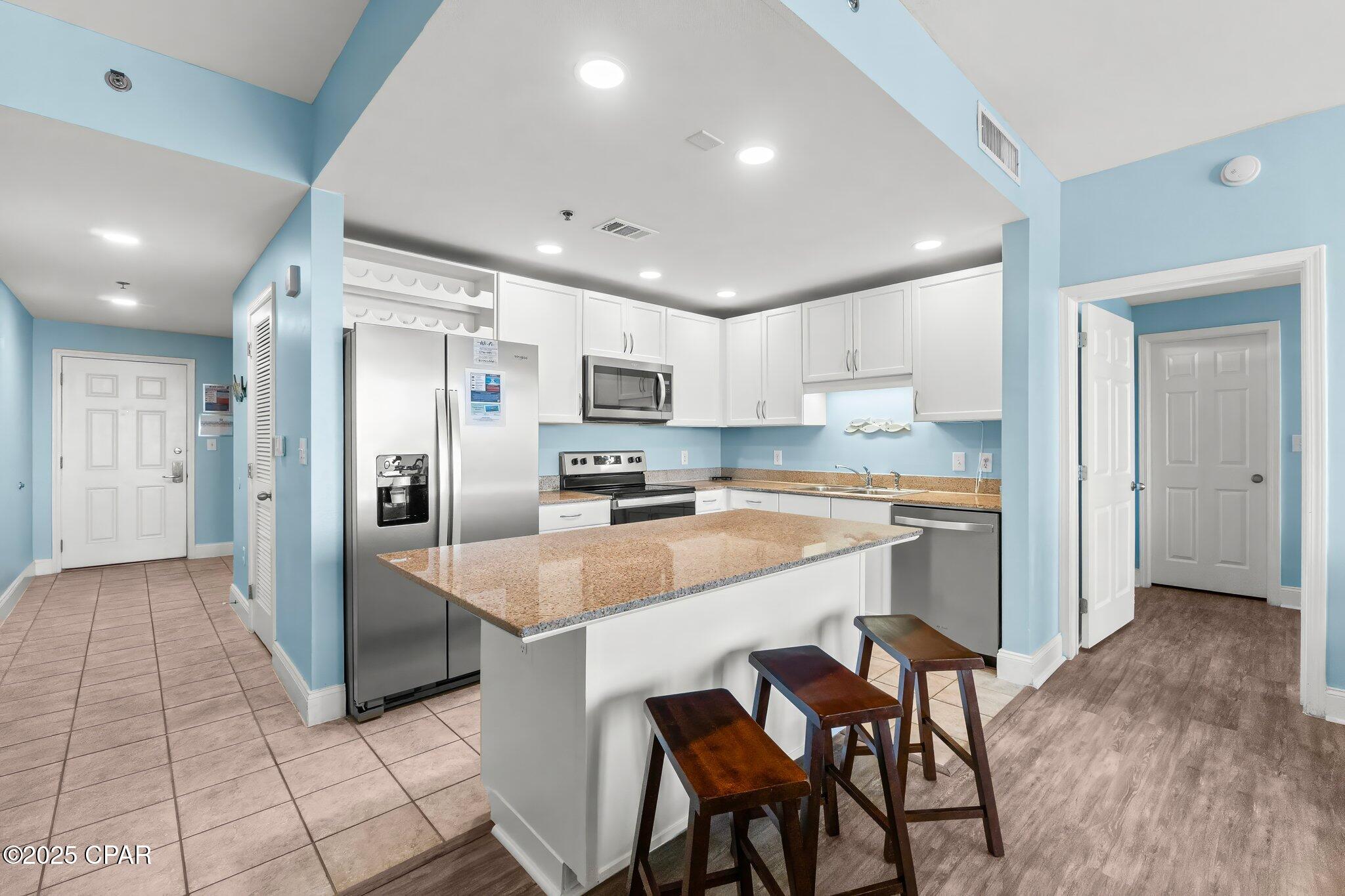 Image 9 For 9860 Thomas Drive 1107