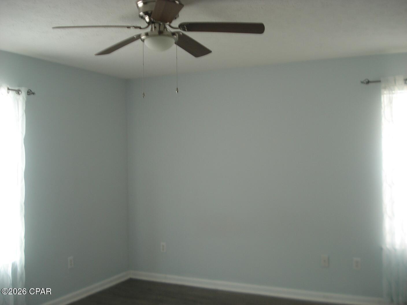 Image 12 For 101 Seagrass Way