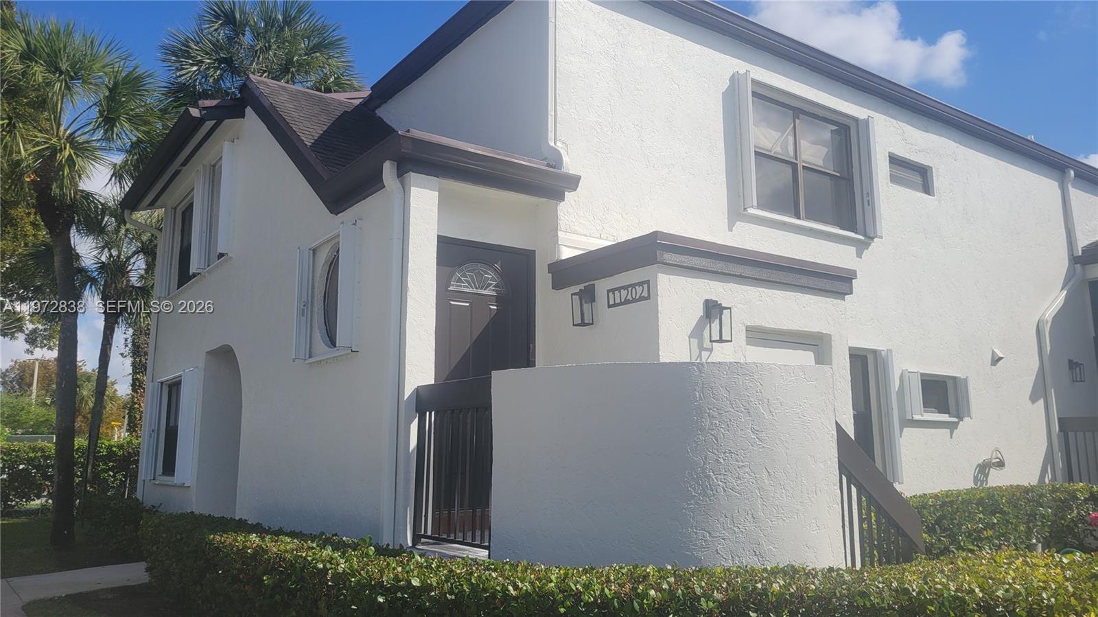 Gardens At Pembroke Lakes