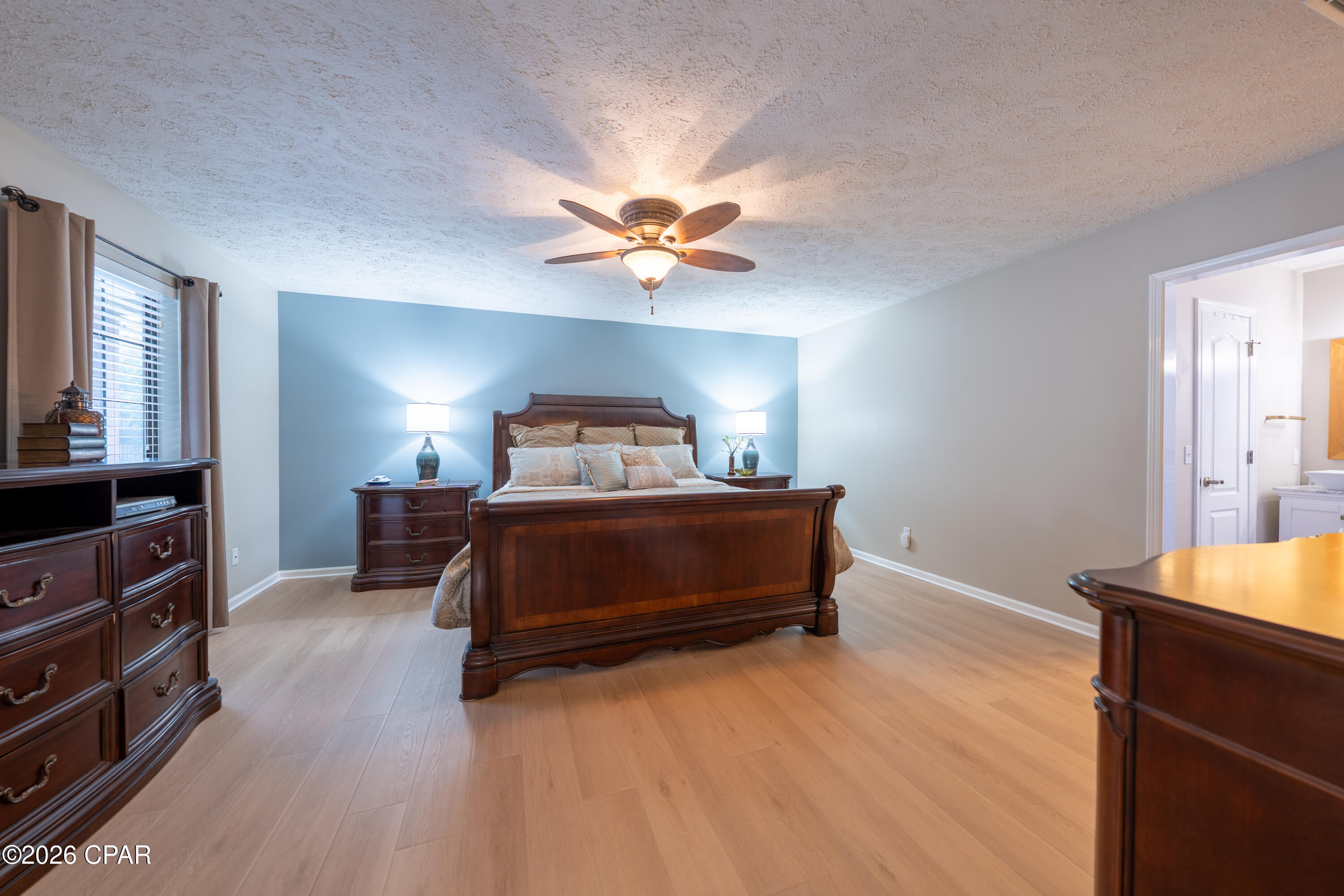 Image 33 For 502 Candlewick Drive