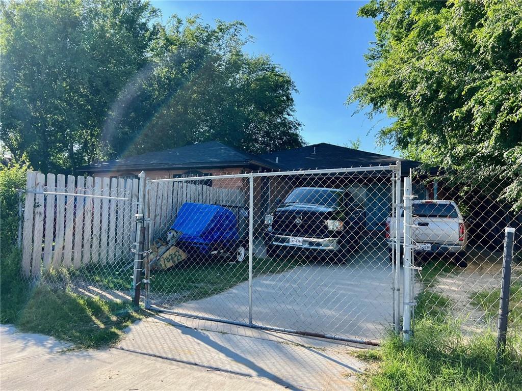 Photo 3 of Multi family home for sale at 13551 N 53 Nemours St, New Orleans, LA 70129 | MLS# 2544830 | Listing updated on 2026-09-03