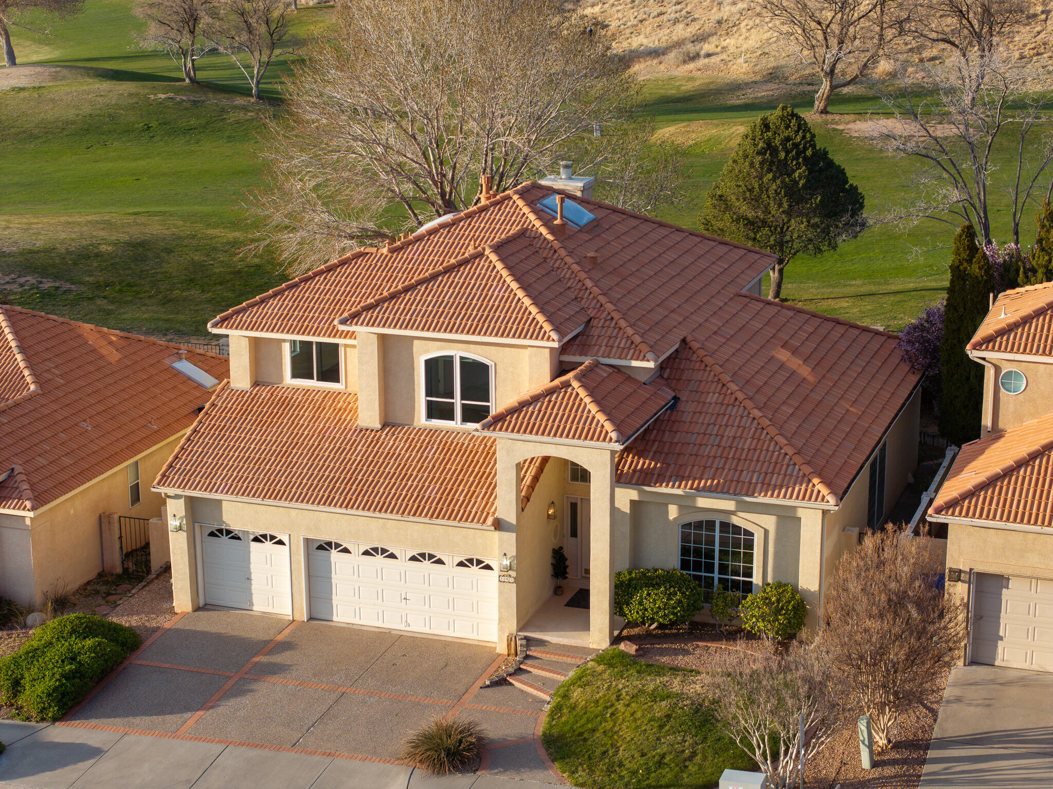 11921 CARIBOU AVENUE NE, ALBUQUERQUE, NM 87111  Photo 2