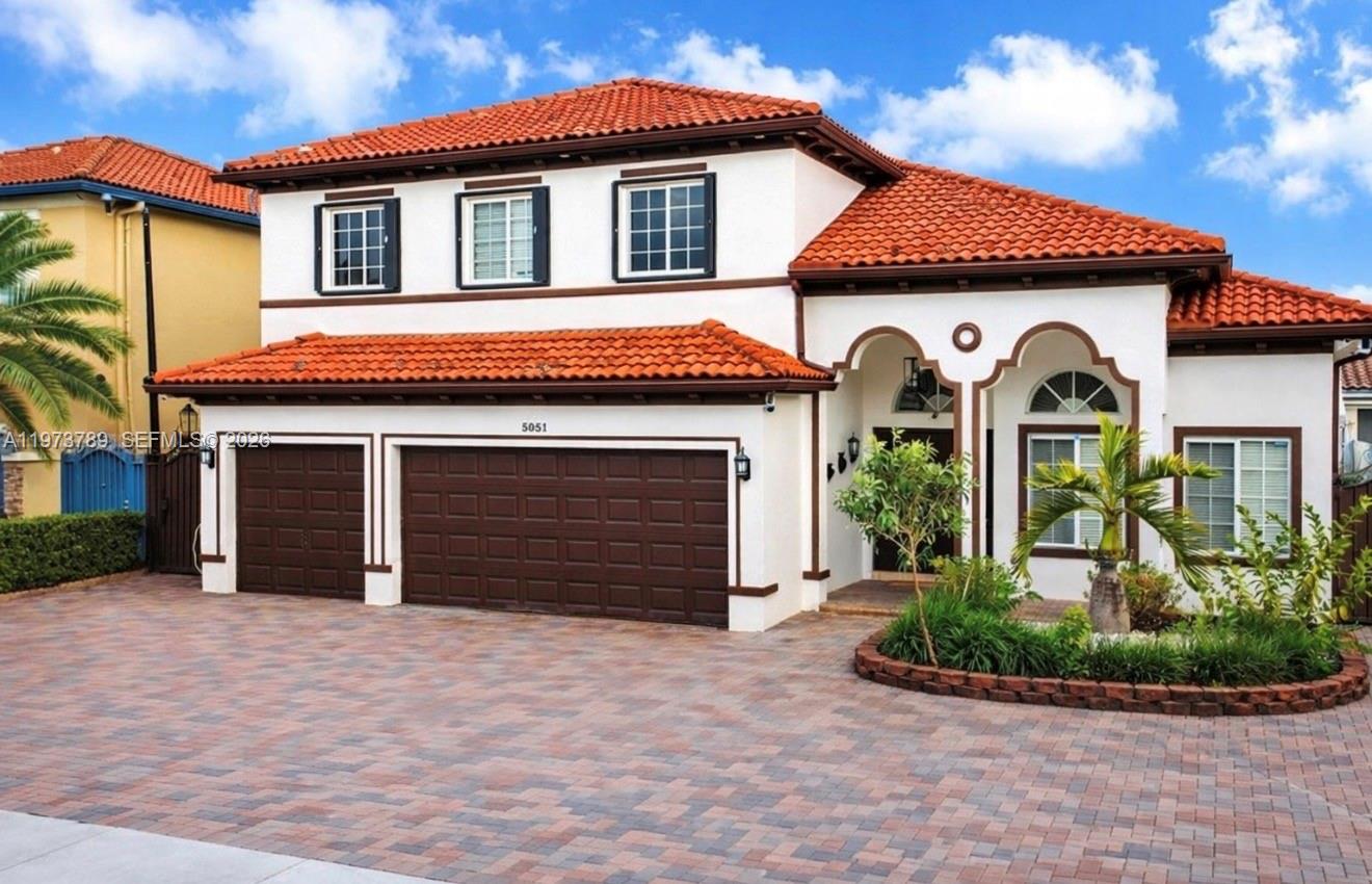 Laroc Estates