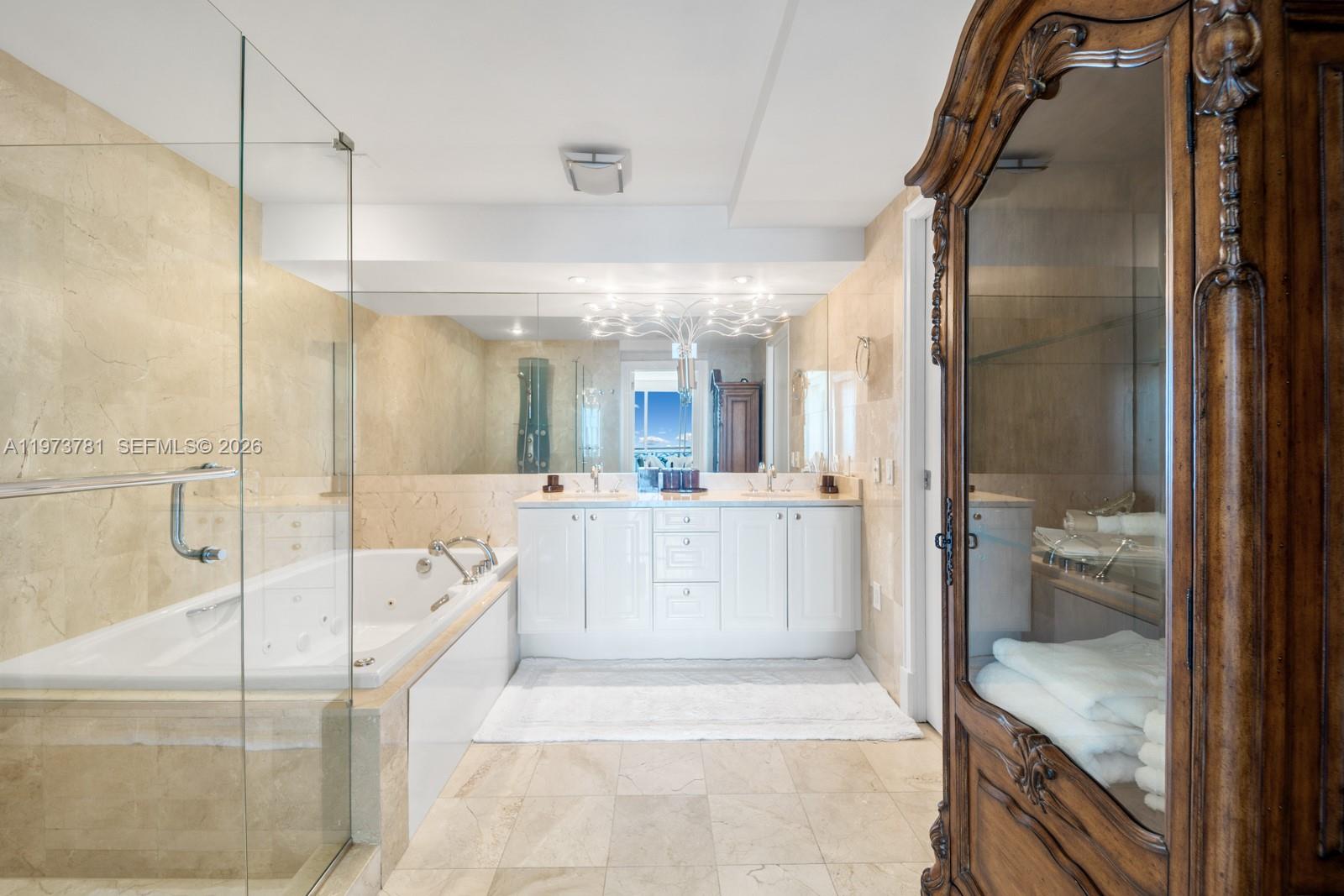 3400 SW 27th Ave 2102