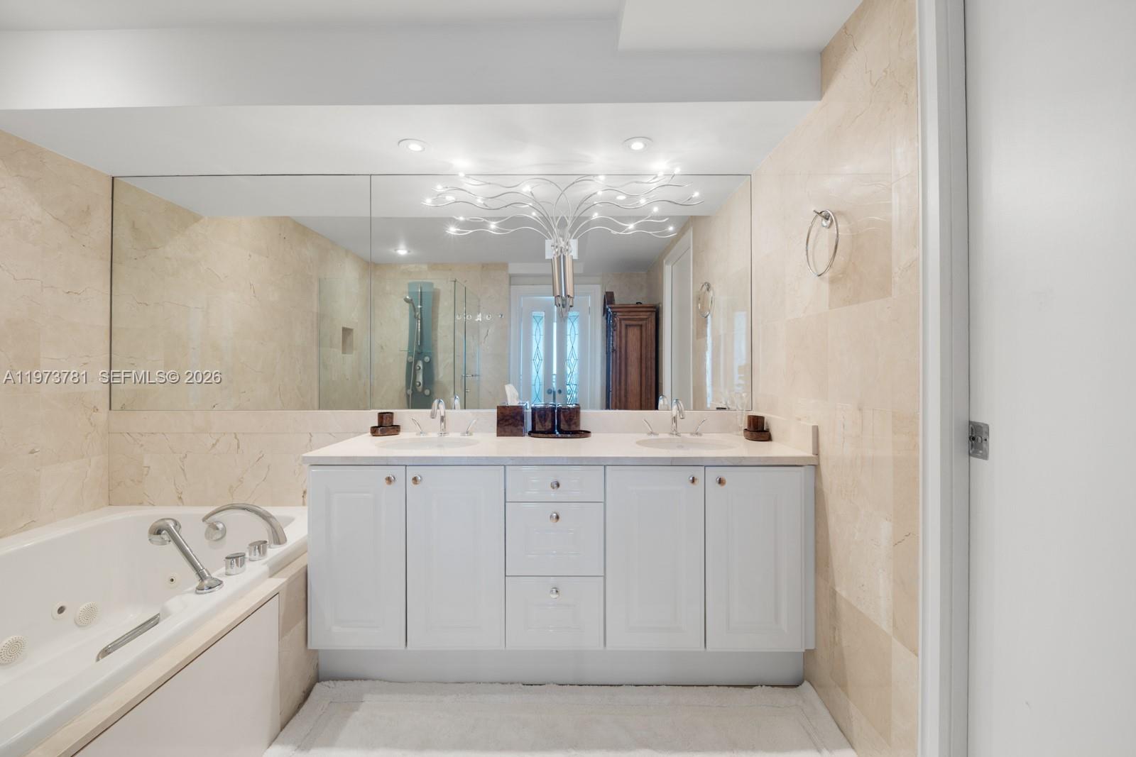 3400 SW 27th Ave 2102