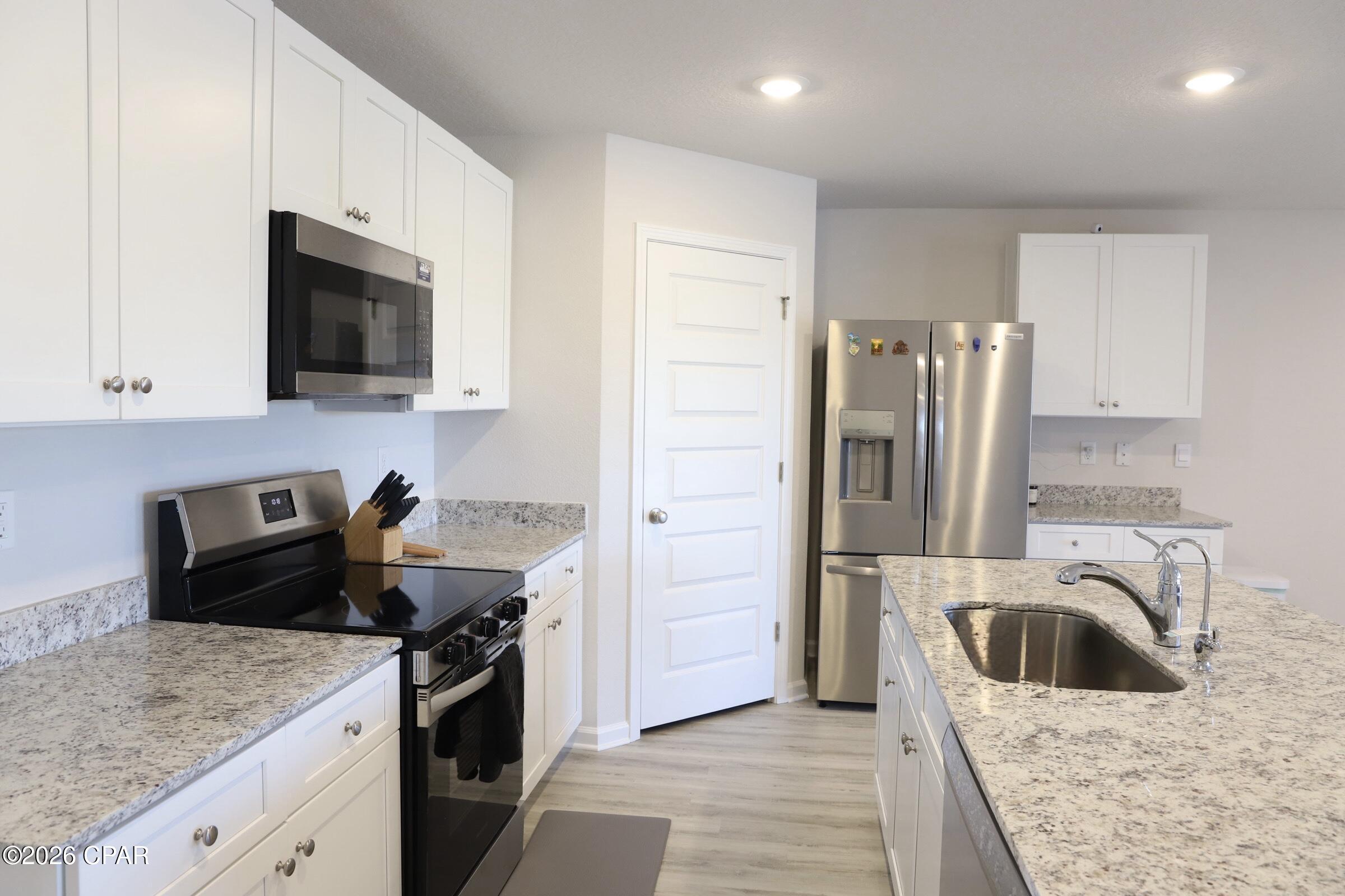 Image 8 For 5073 Windrow Way