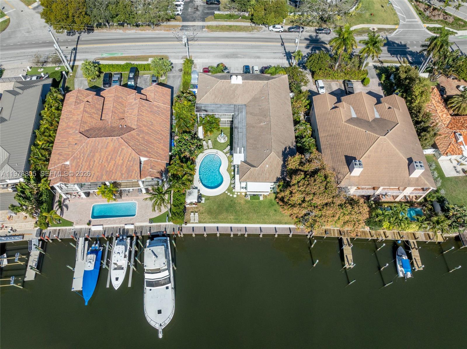 Hampton East Condo
