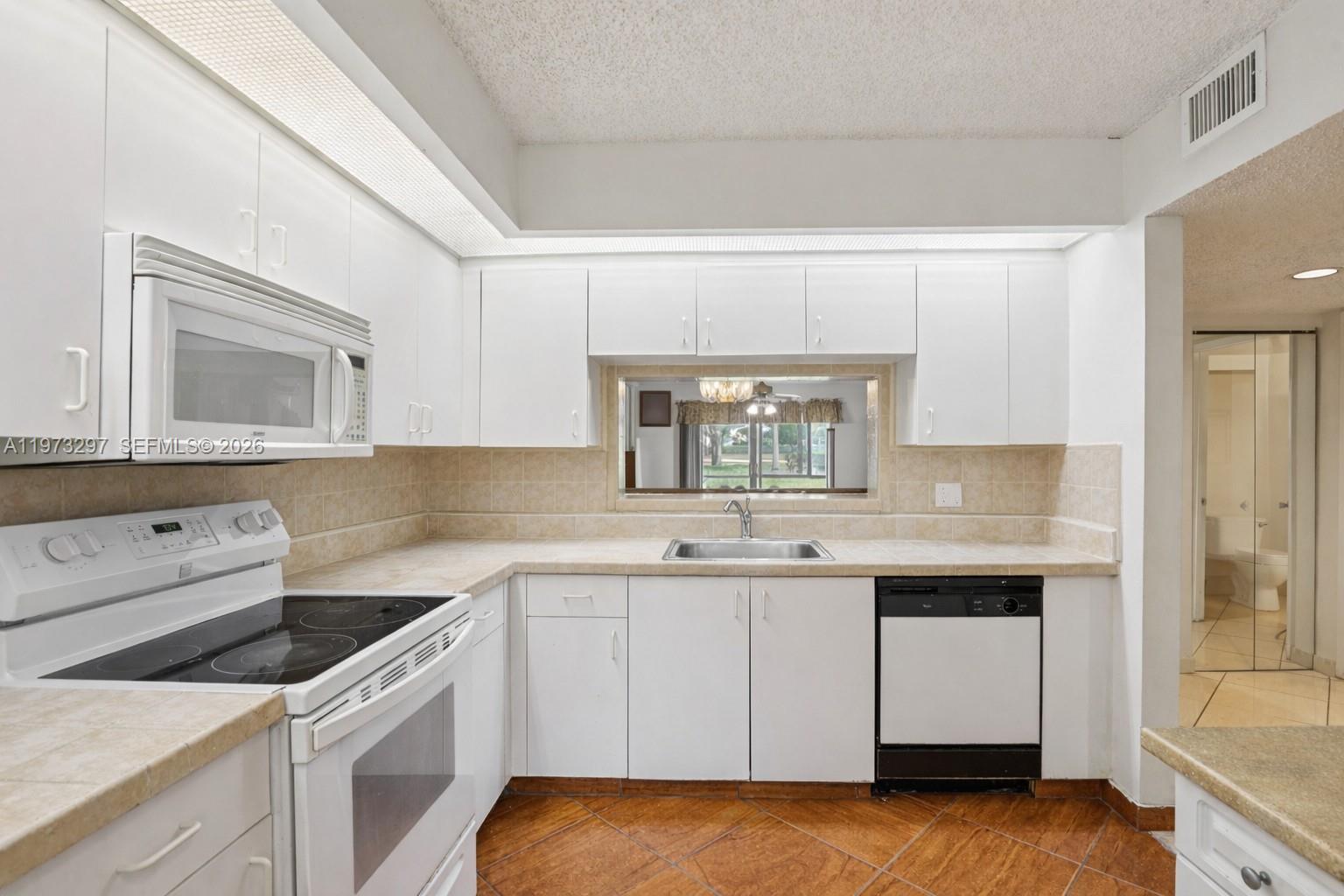 Plymouth At Century Villa