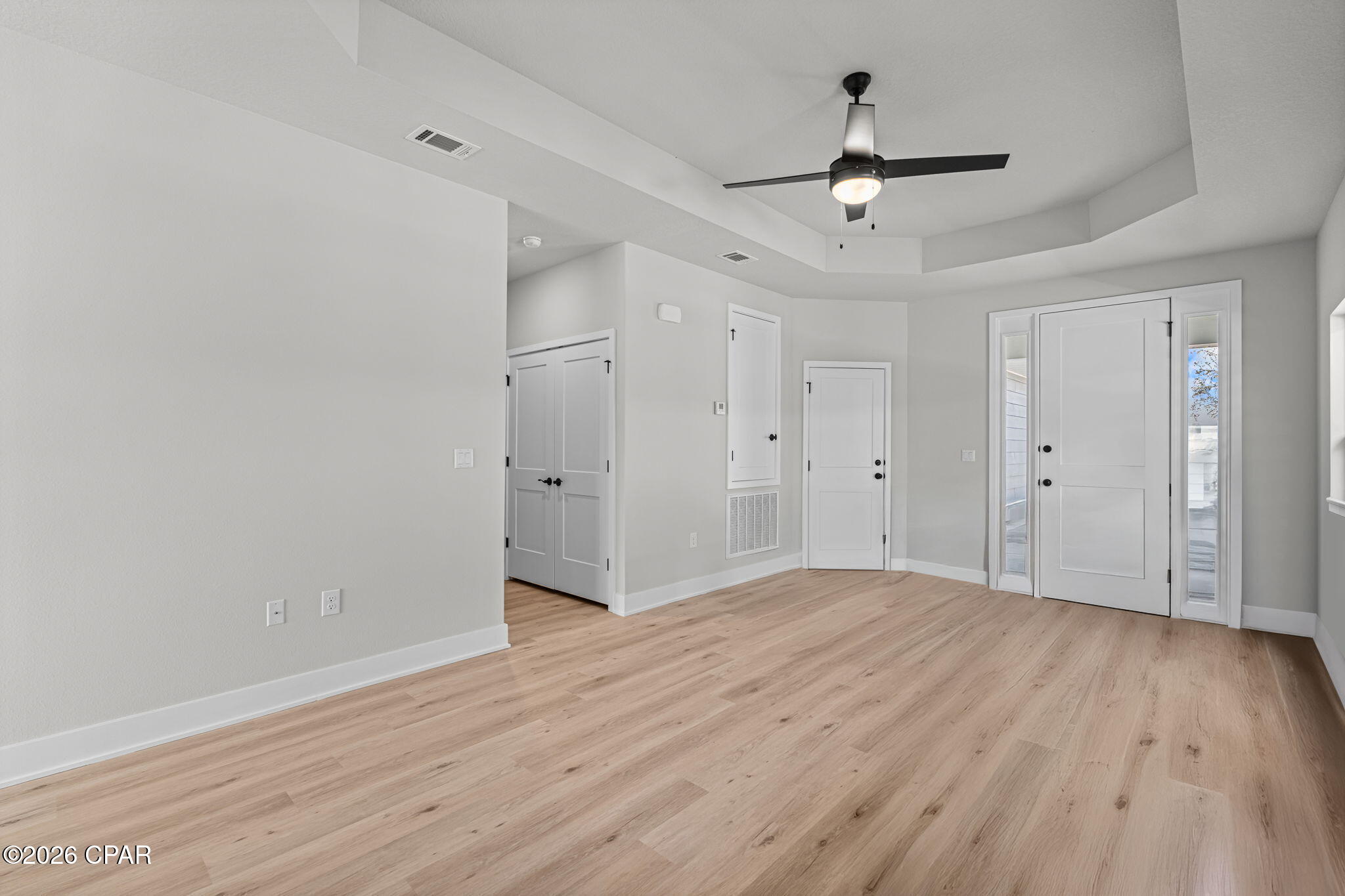 Image 8 For 7092 Traditions