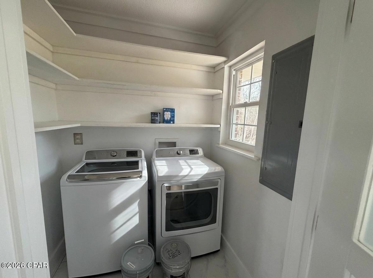 Image 10 For 2112 Inwood Road