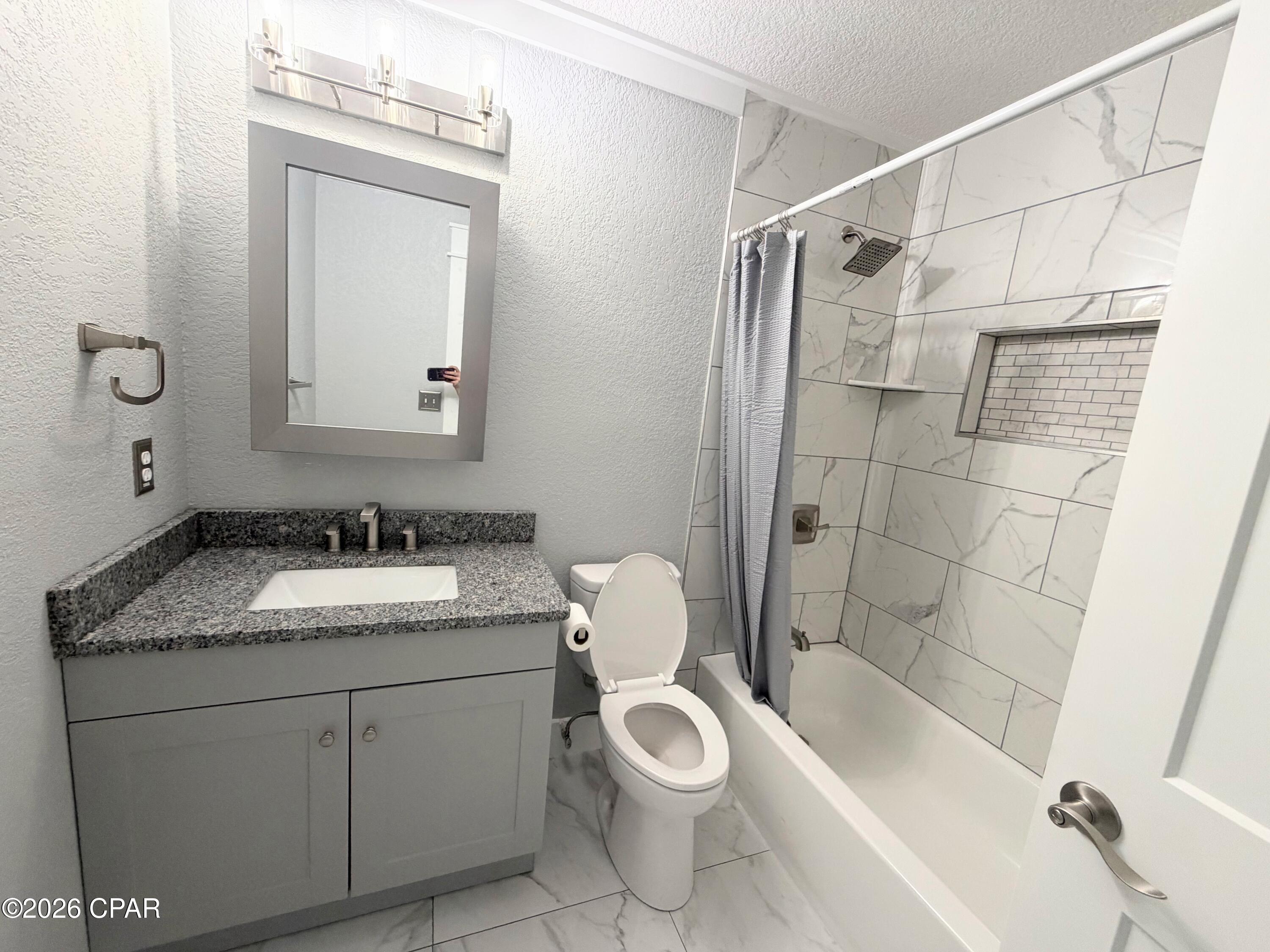 Image 12 For 2112 Inwood Road