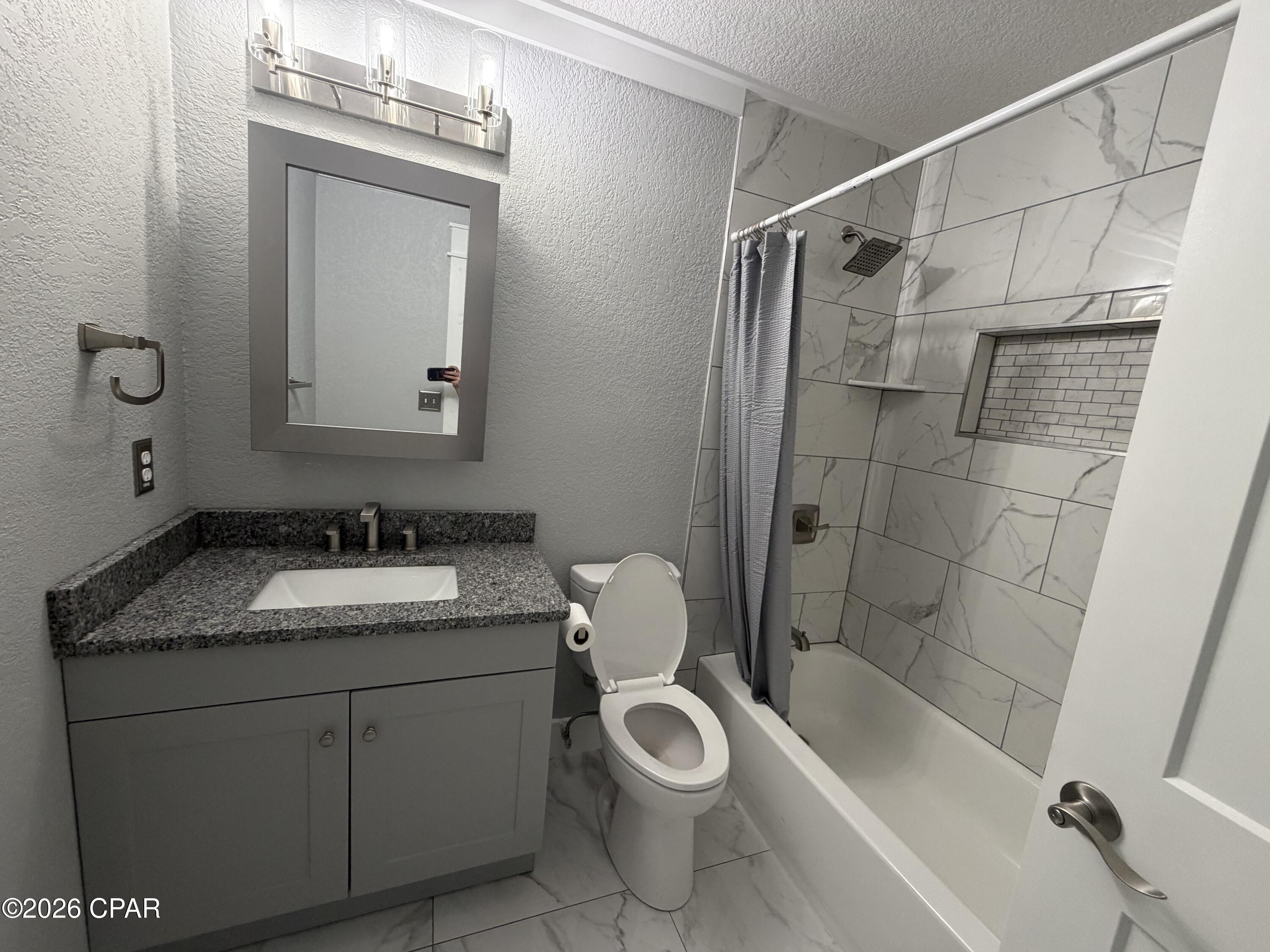 Image 17 For 2112 Inwood Road