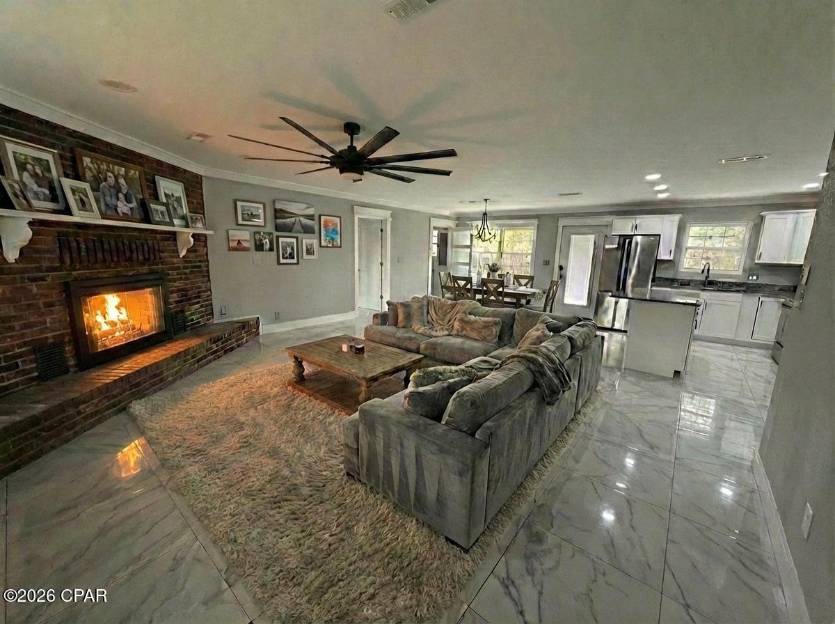 Image 4 For 2112 Inwood Road