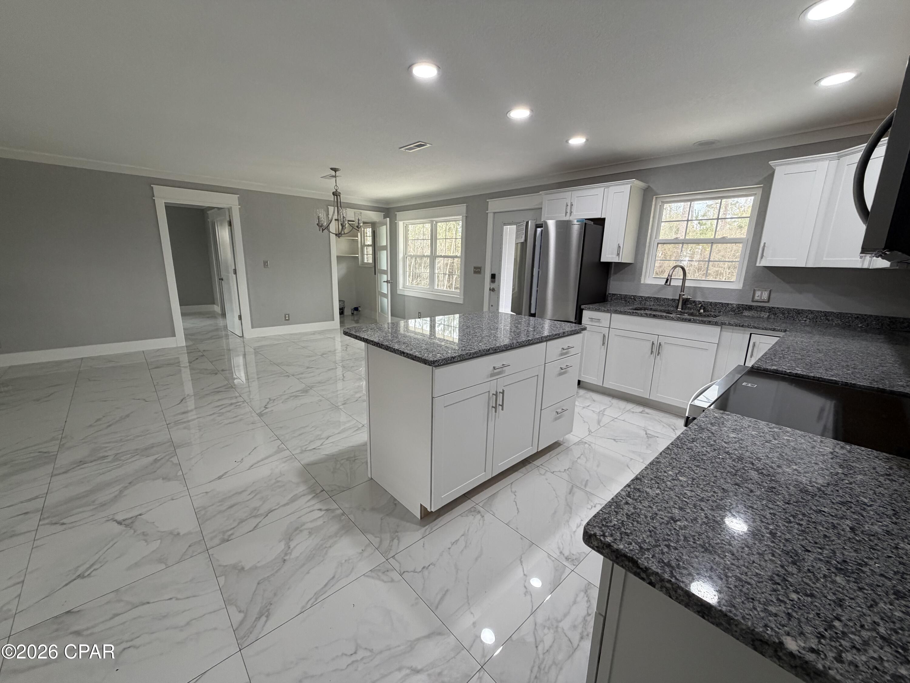 Image 9 For 2112 Inwood Road