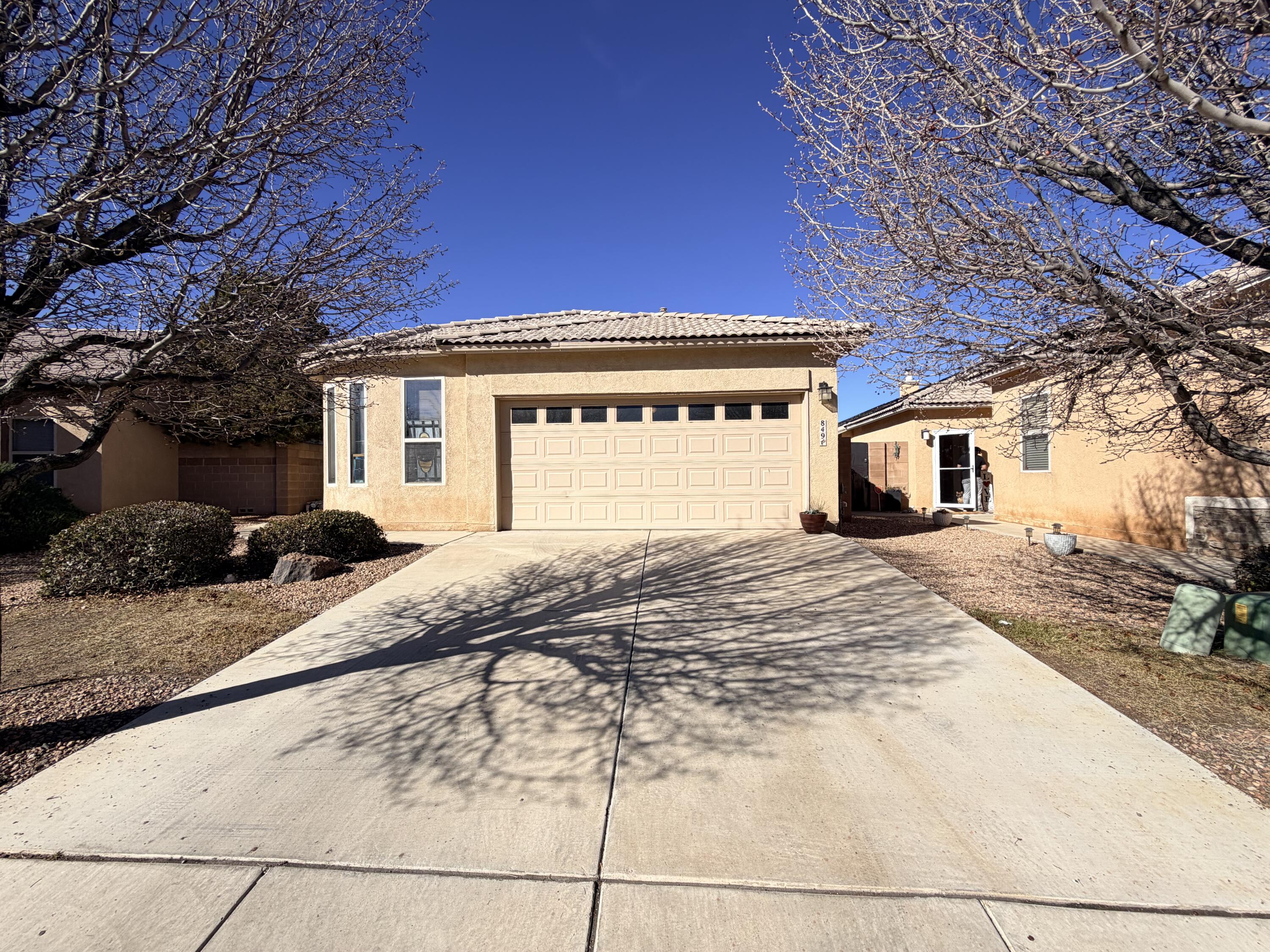 849 Vista Patron Drive, Bernalillo NM 87004