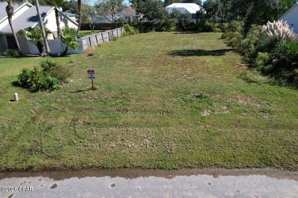 Image 3 For 21129 Lakeview Drive