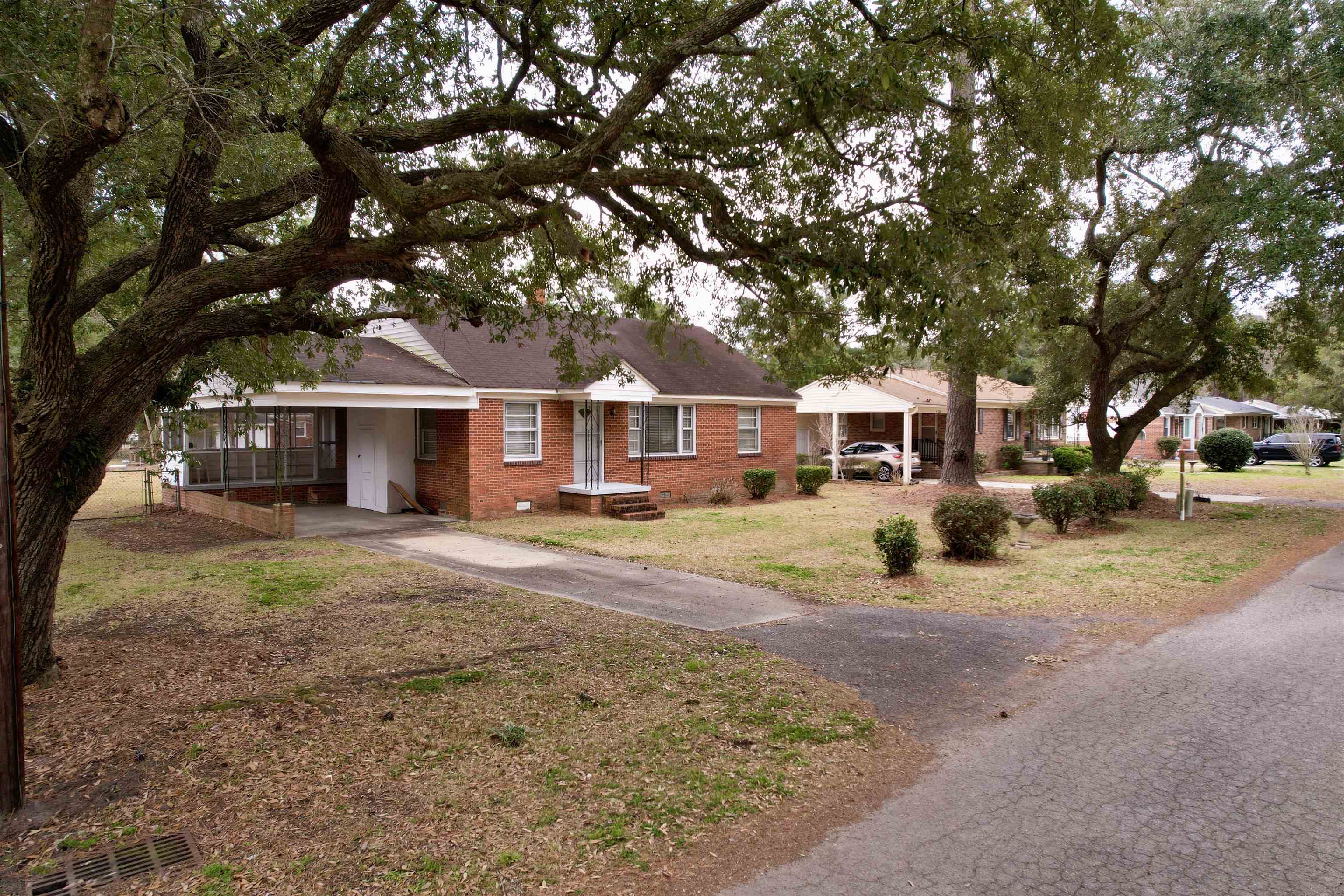 1738 Jasper St. 