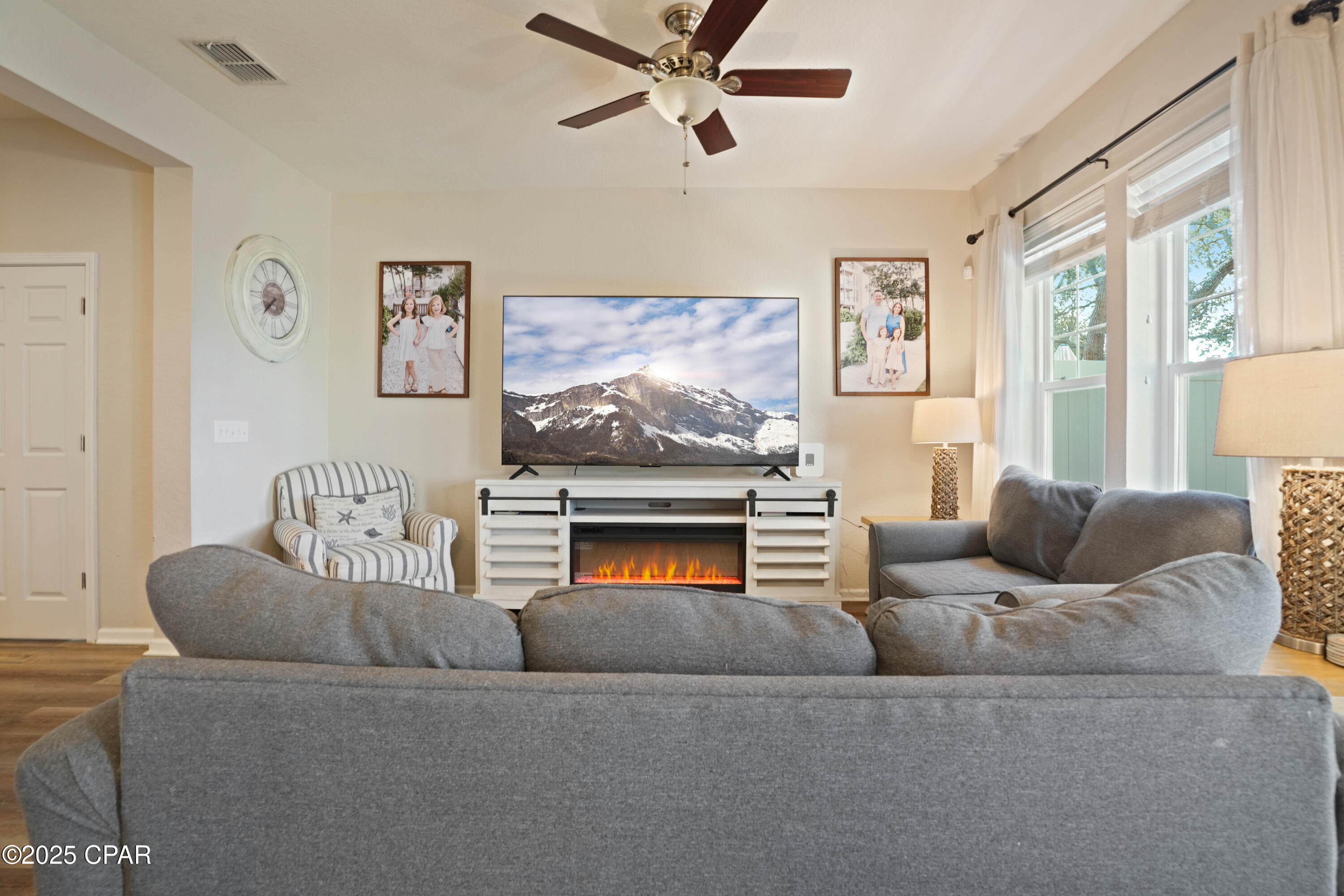 Image 14 For 203 Sand Oak Boulevard