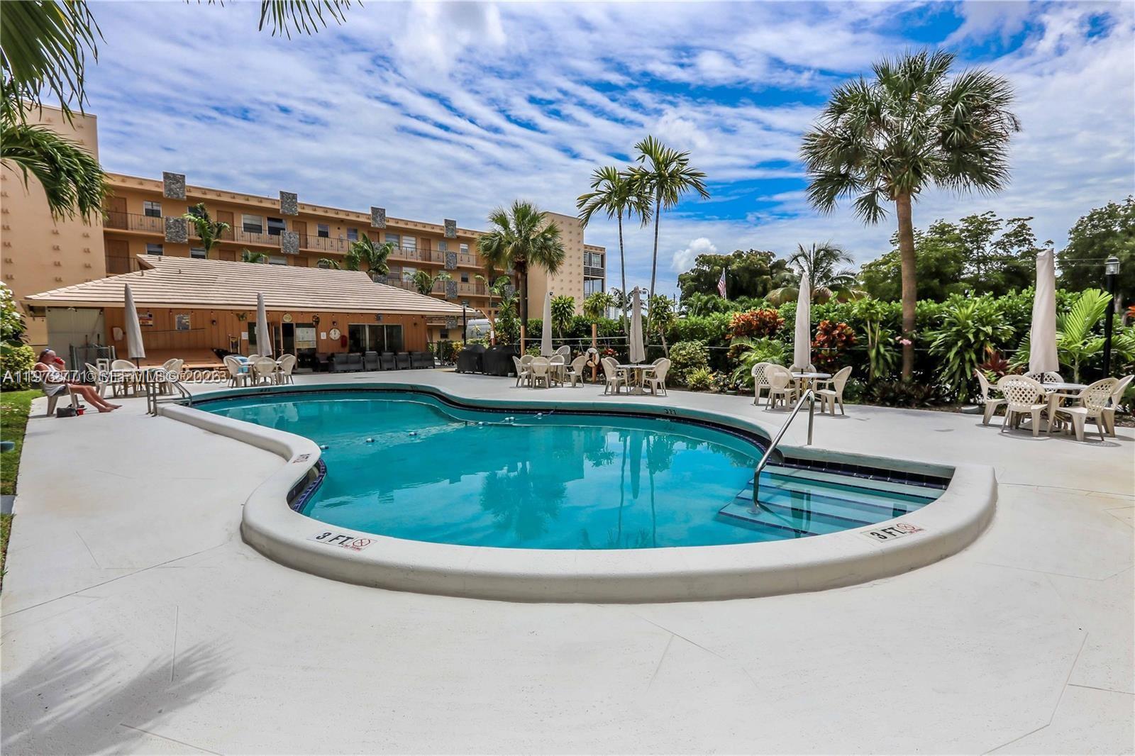 Warrenton House Condo