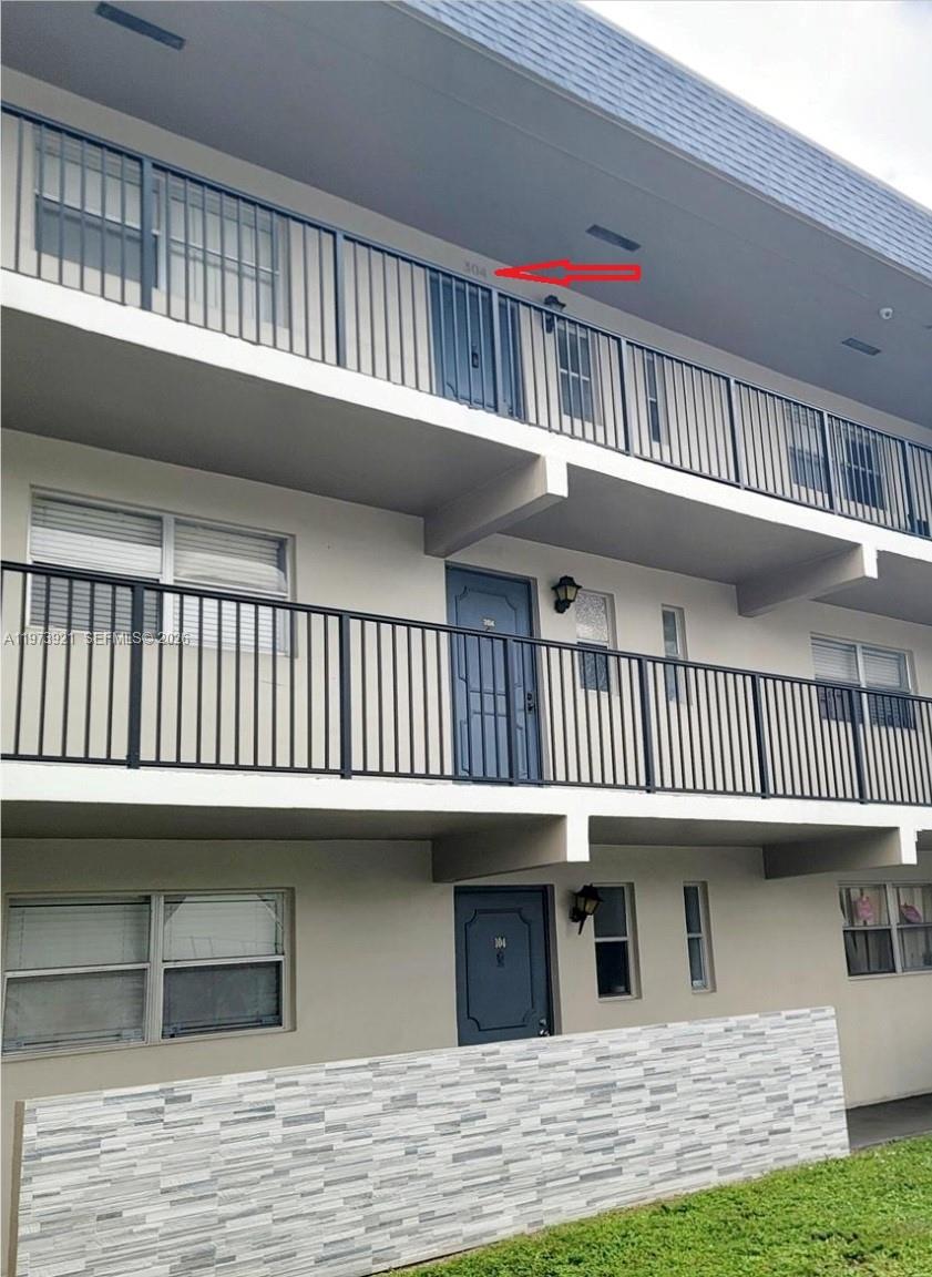 Versailles Gardens Condo