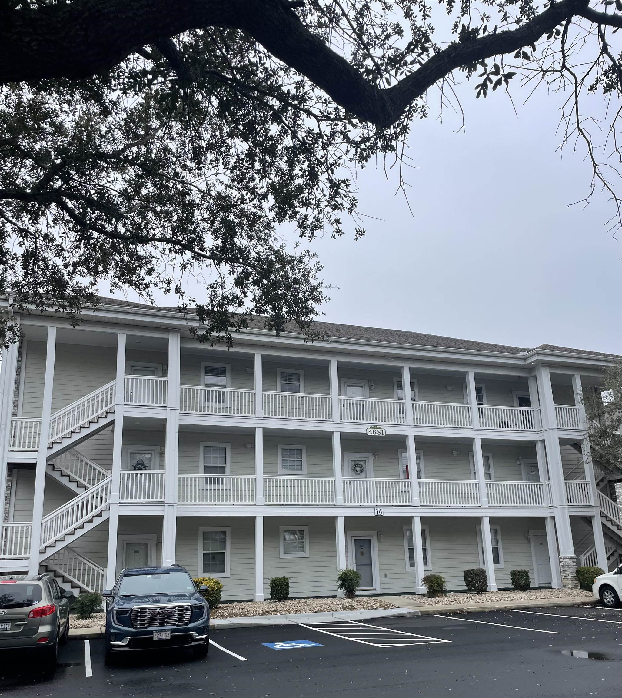 4681 Wild Iris Dr. UNIT #303 Myrtle Beach, SC 29577