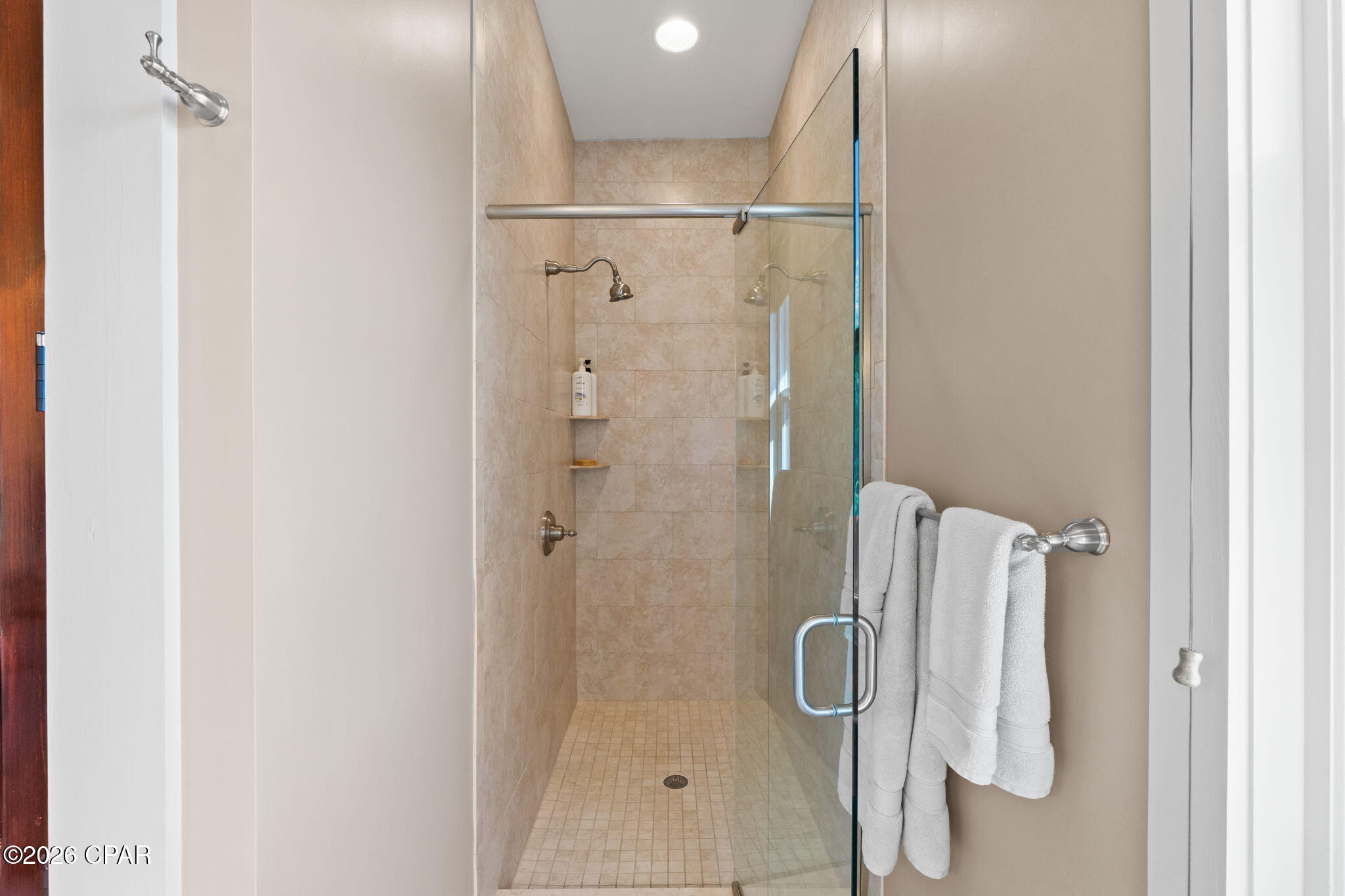 Image 32 For 118 Echo Lane