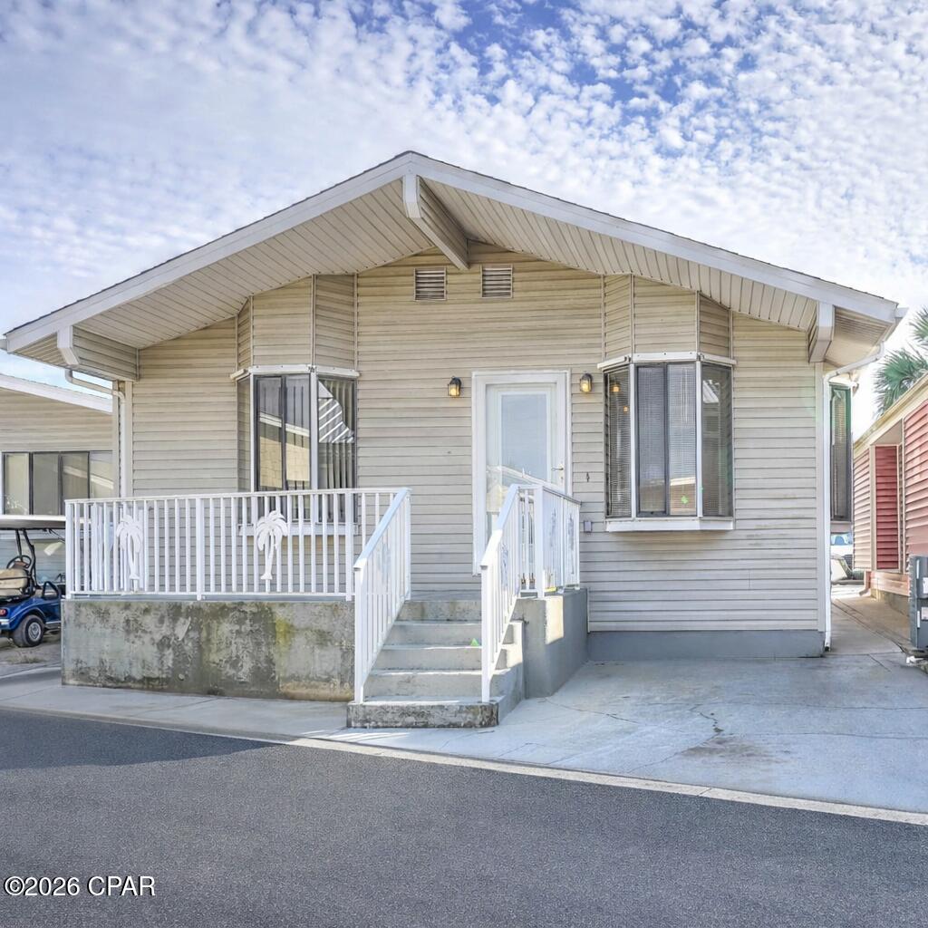 Image 1 For 5 Dolphin Lane